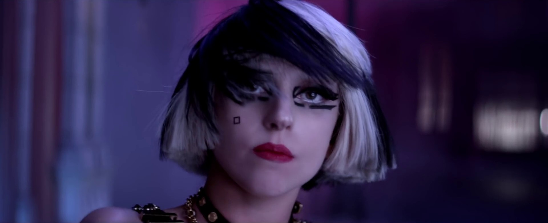The Edge Of Glory (2011) —  shot,  lighting