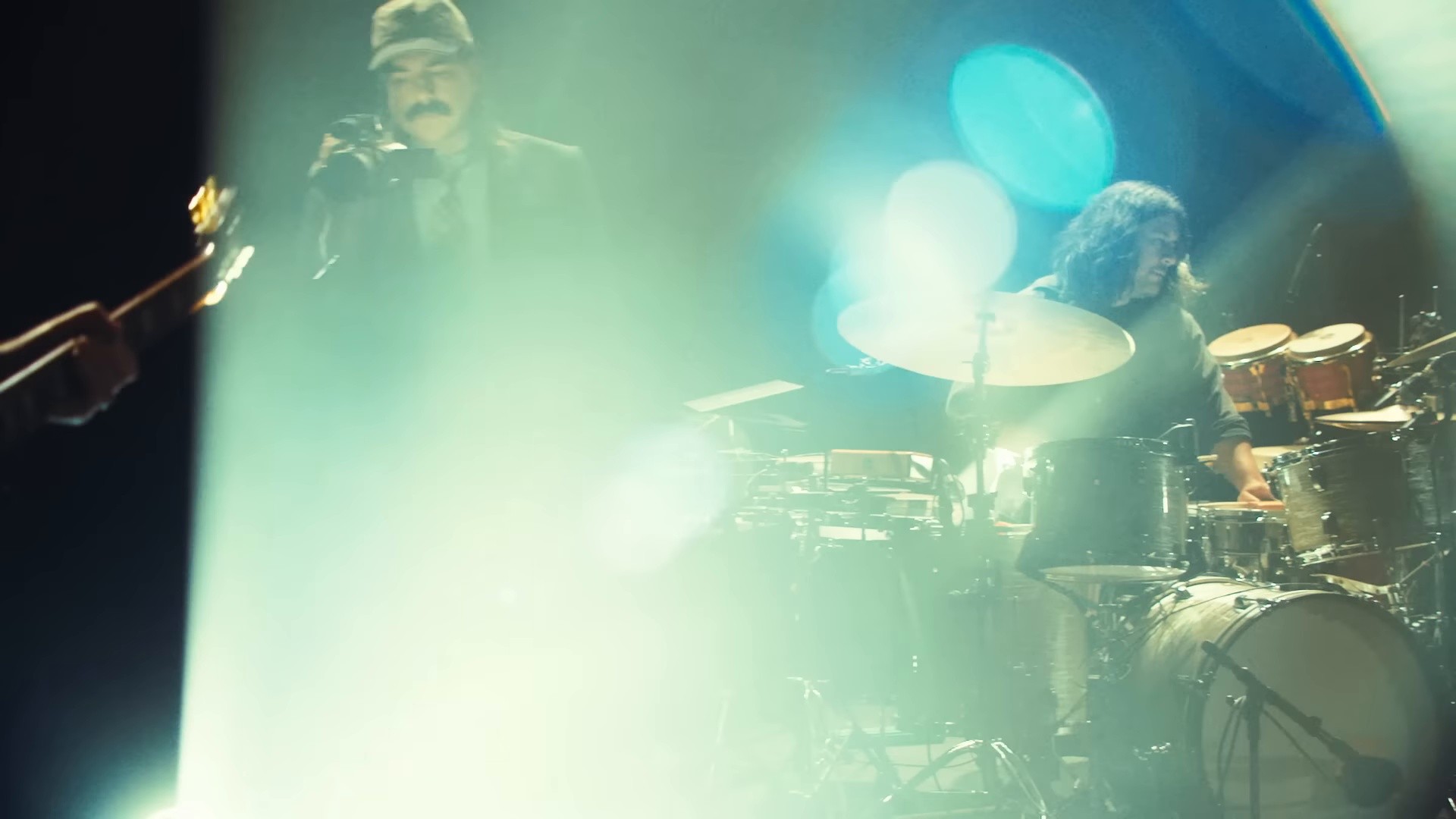 S.N.C (2025) —  shot,  lighting