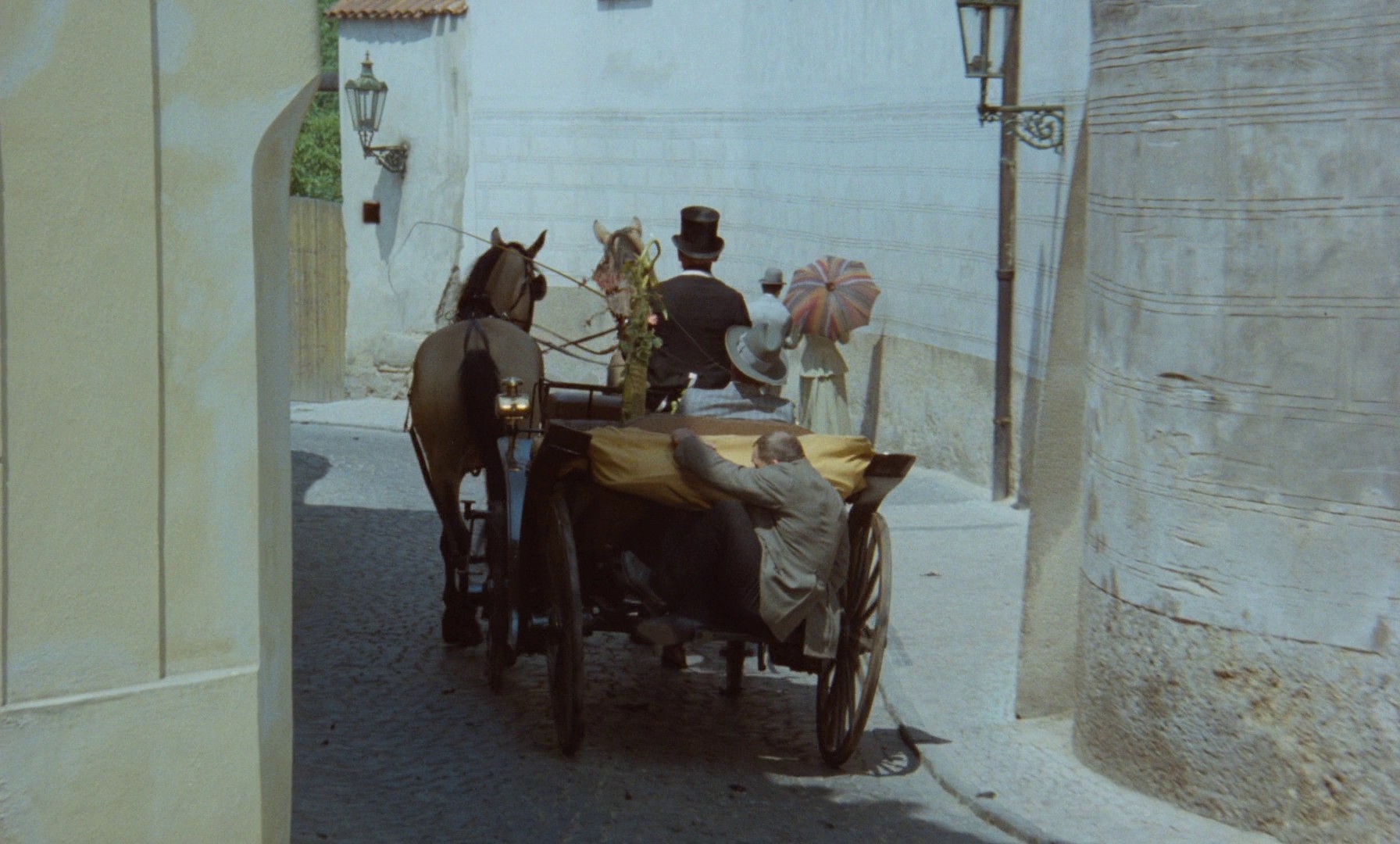 Adela Has Not Had Supper Yet (1978) —  shot,  lighting