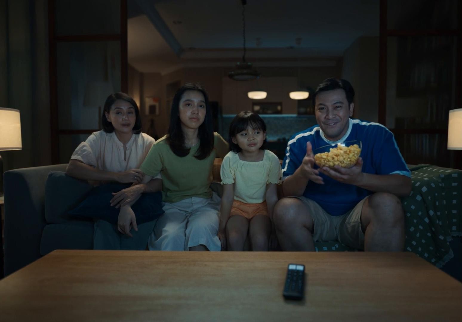 Polytron - Kisah Kita (2024) —  shot,  lighting