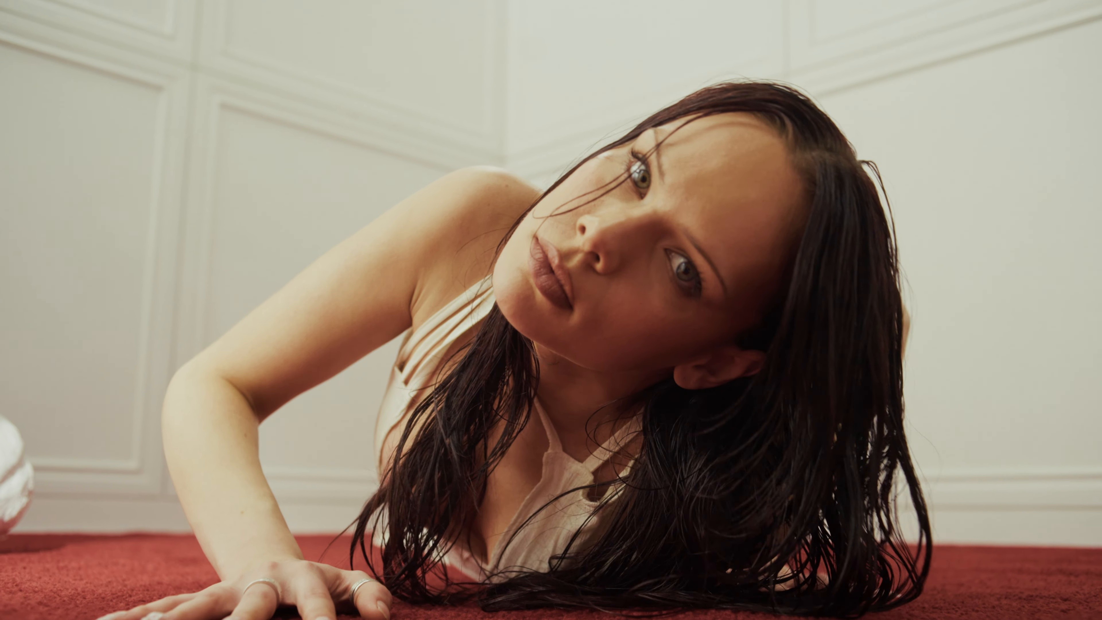 LOMELAVAL (2026) —  shot,  lighting