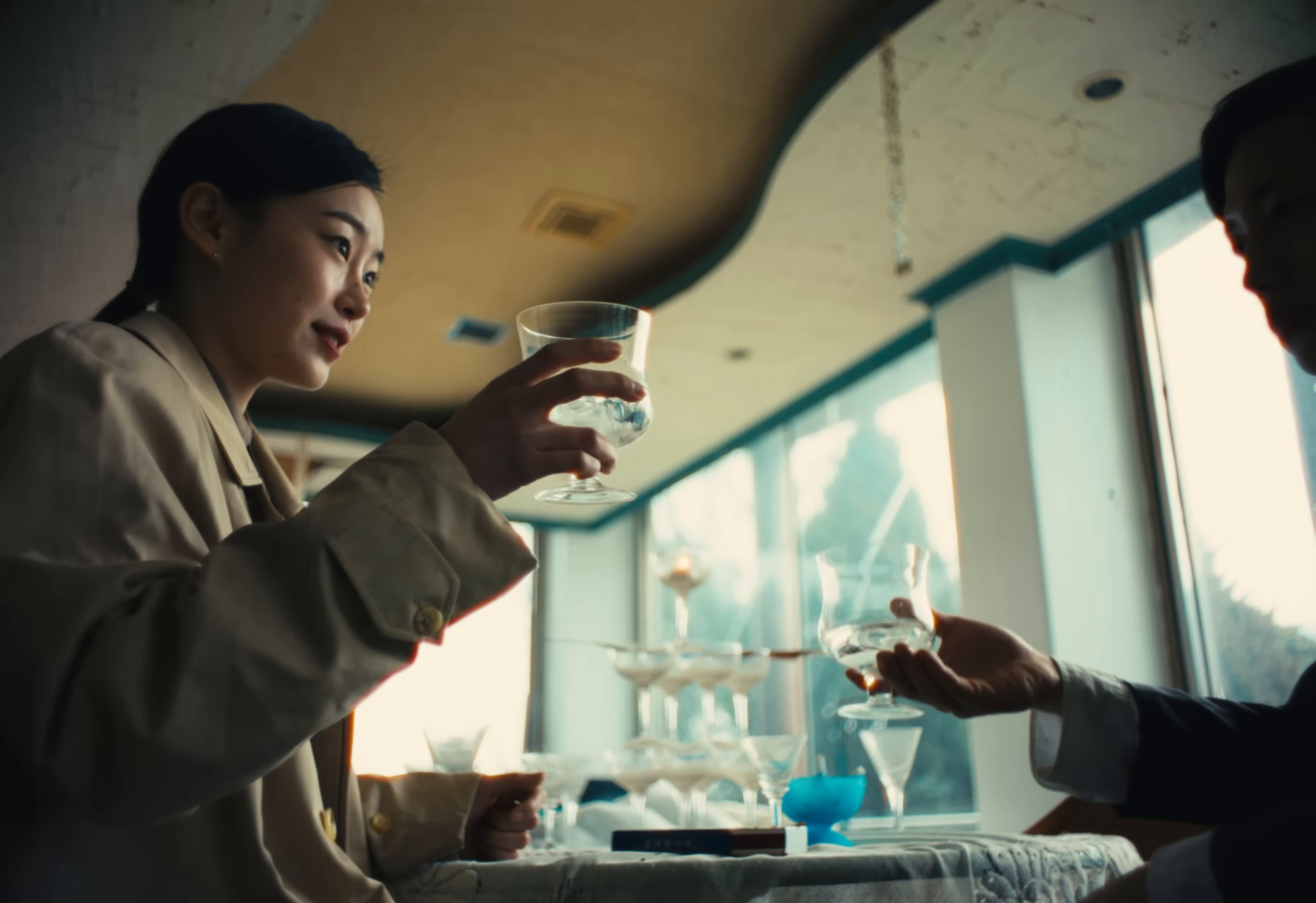 1993 (2025) —  shot,  lighting