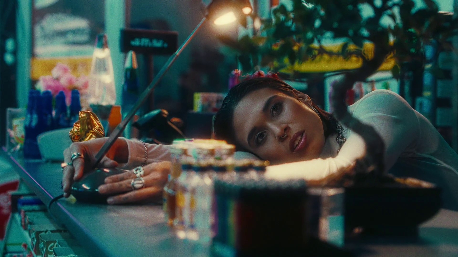 Studio Brussel TVC (2020) —  shot,  lighting