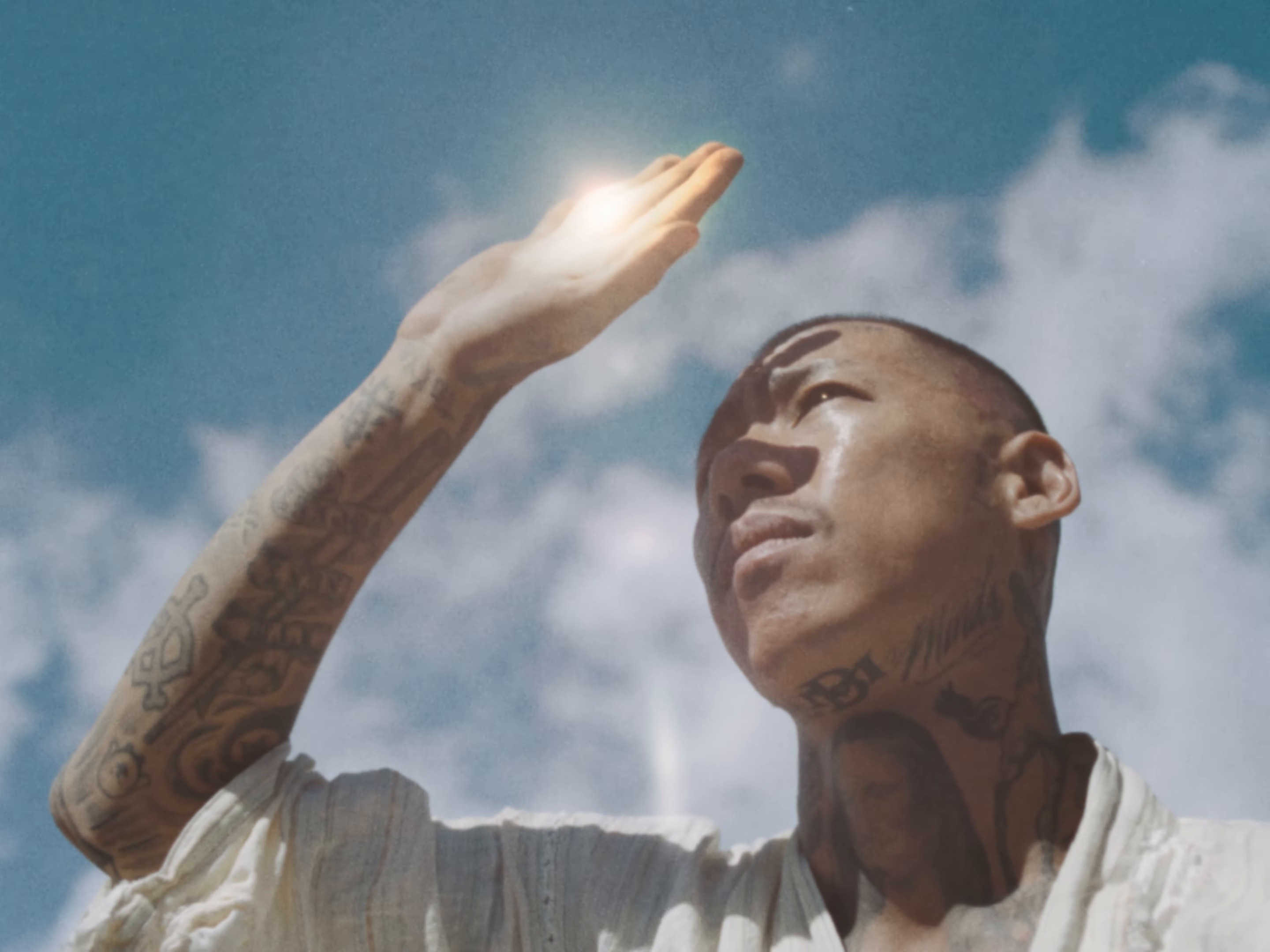 Shiawasettenani ? (2025) —  shot,  lighting