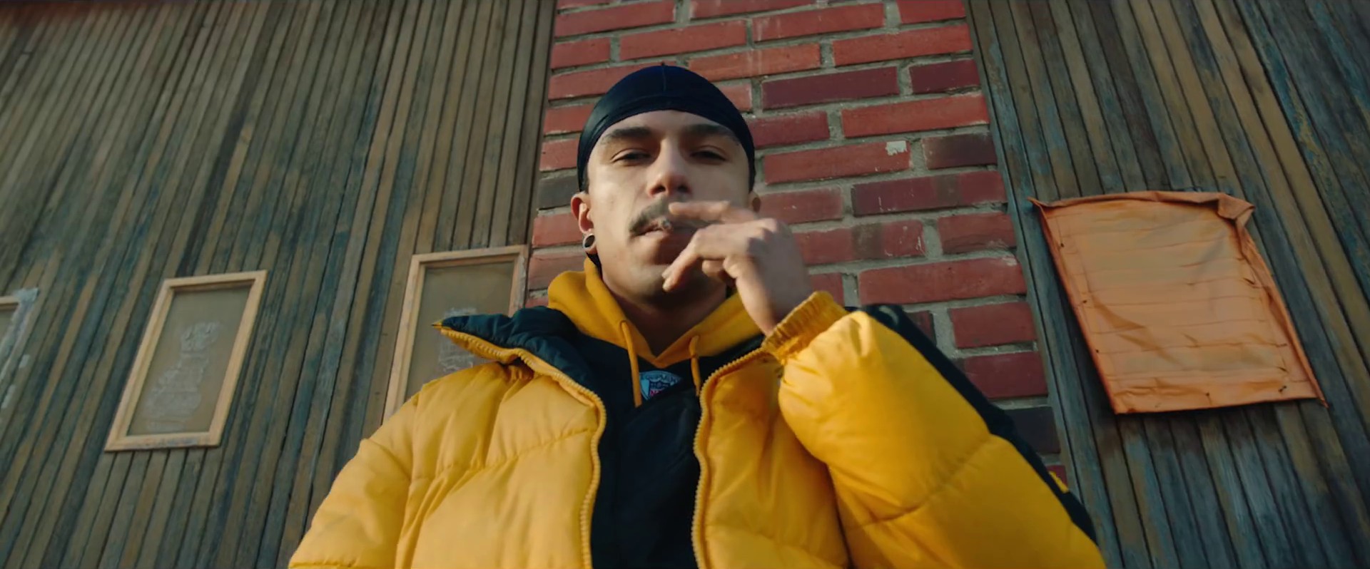 Spécial (2020) —  shot,  lighting