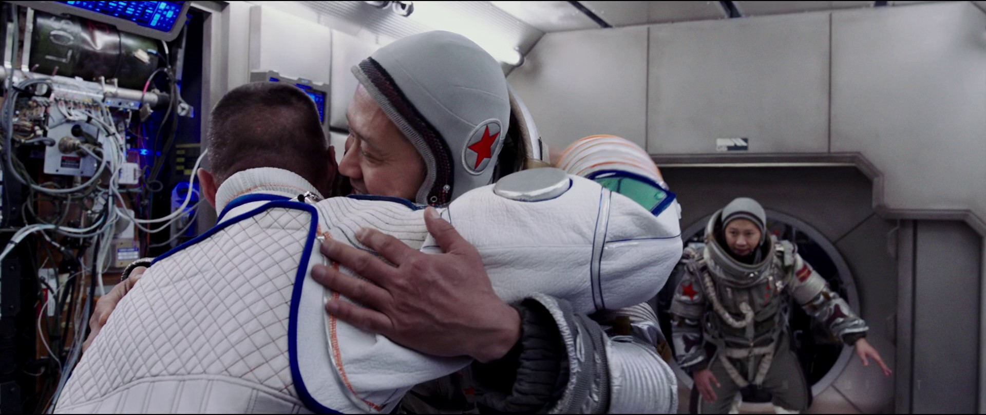 Valerian and the City of a Thousand Planets (2017) —  shot,  lighting