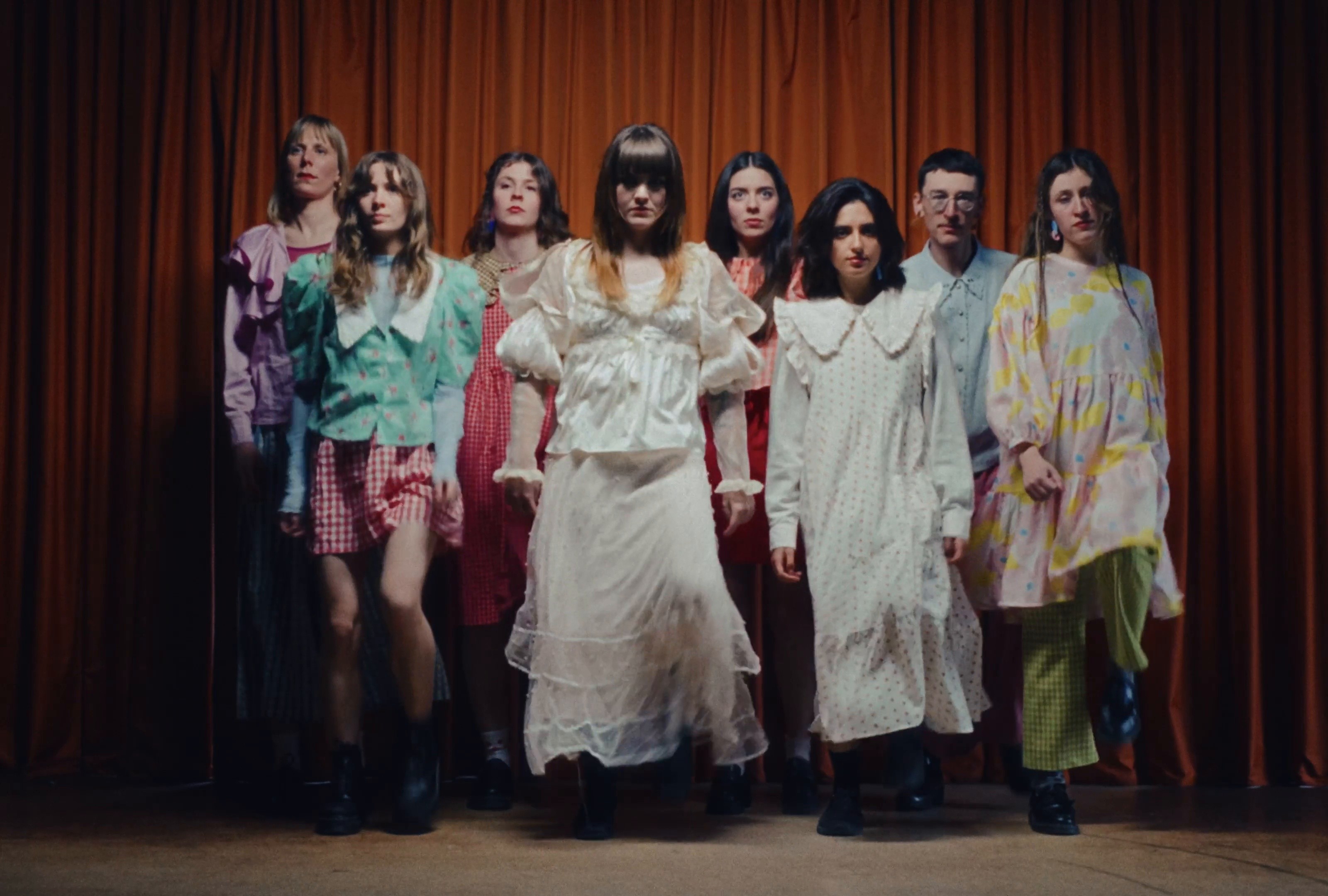 NO ME GUSTA (2025) —  shot,  lighting