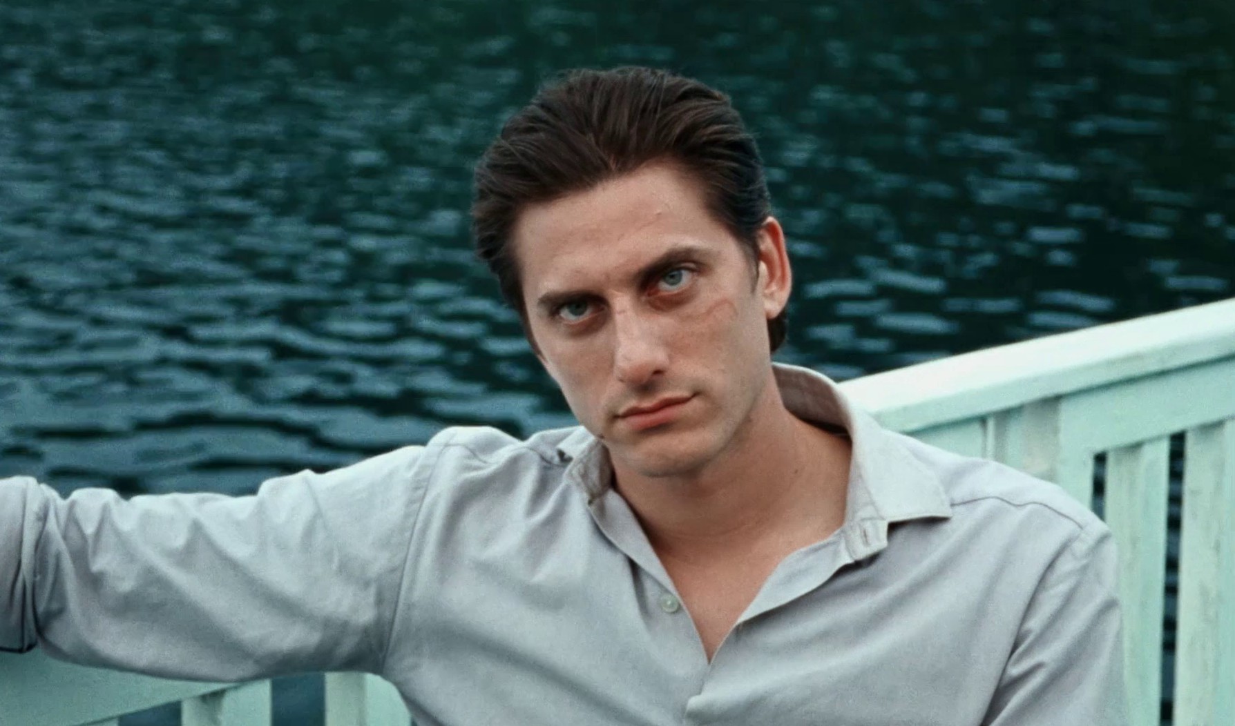 Martin Eden (2019) —  shot,  lighting