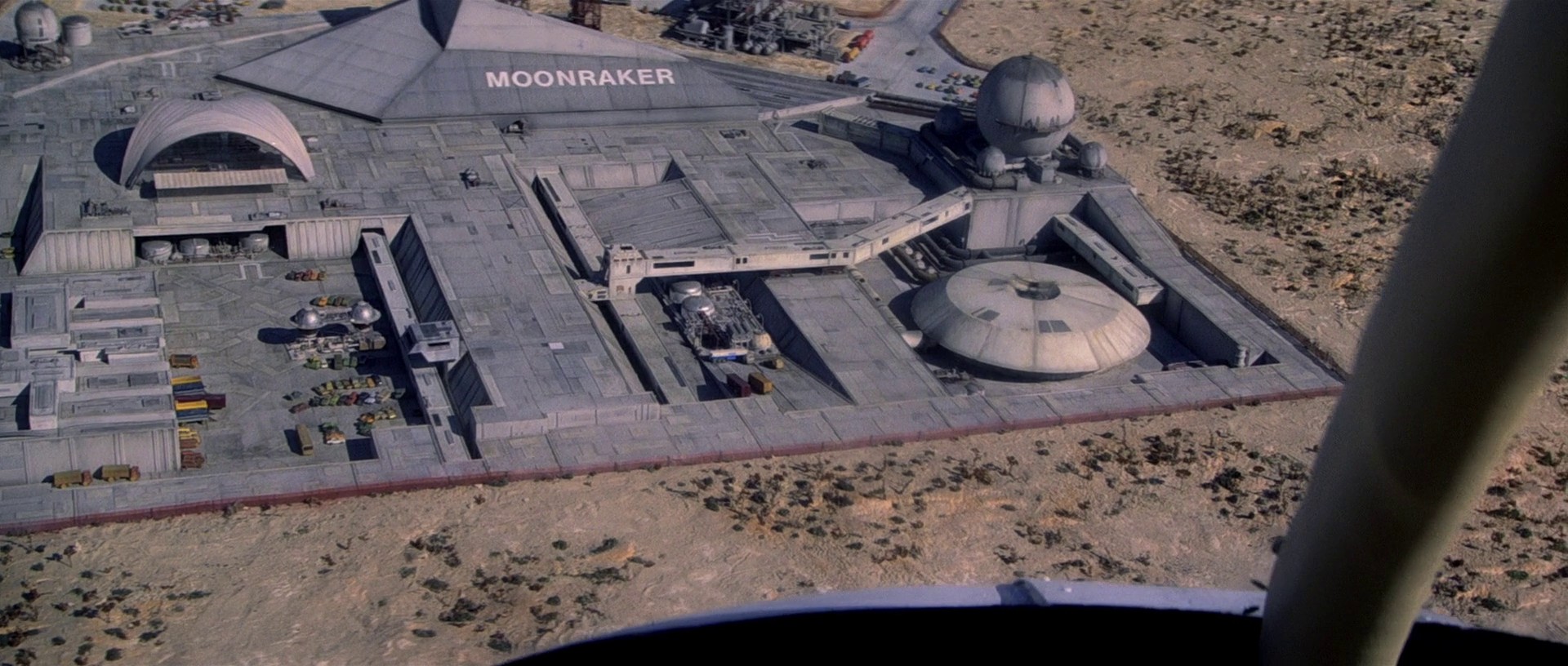 Moonraker (1979) —  shot,  lighting