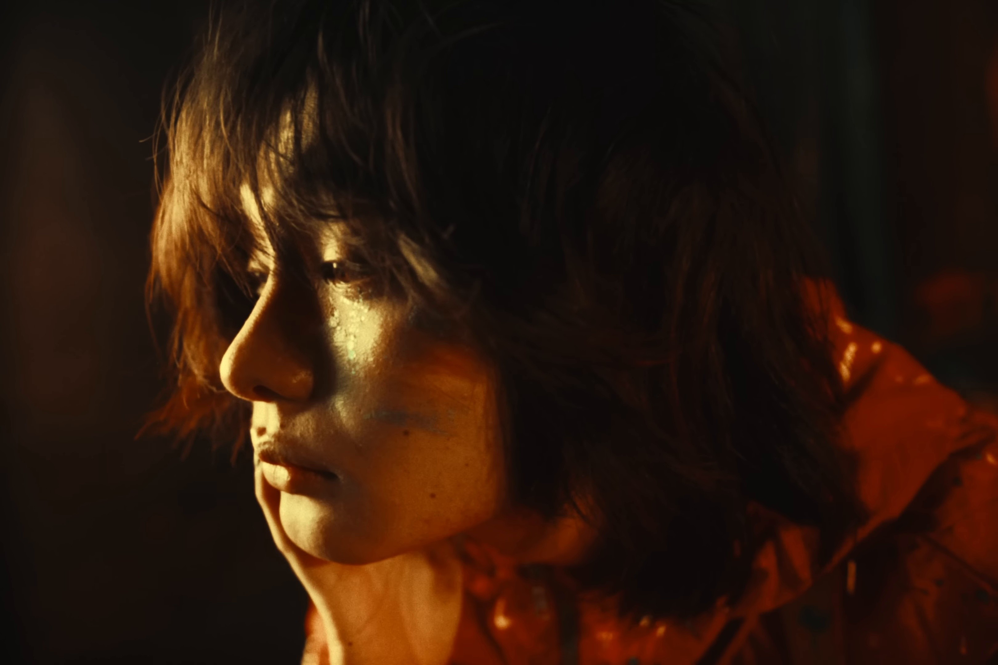 「撃って」("Break Out") (2025) —  shot,  lighting