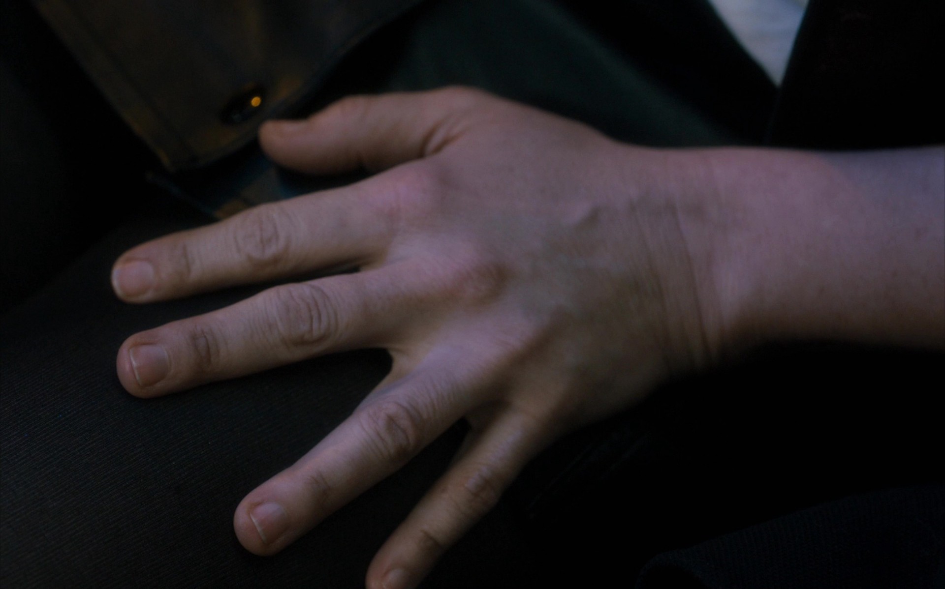 Let the Sunshine In (2017) —  shot,  lighting