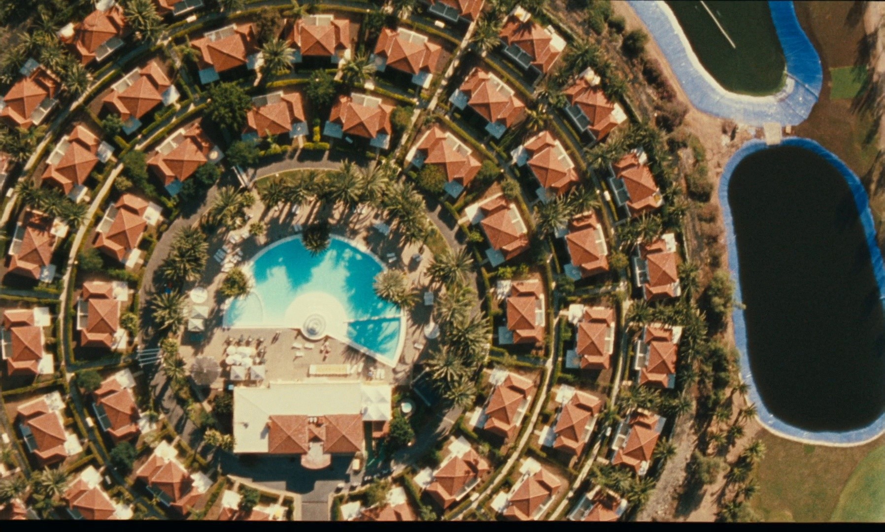 Ma mère (2004) —  shot,  lighting