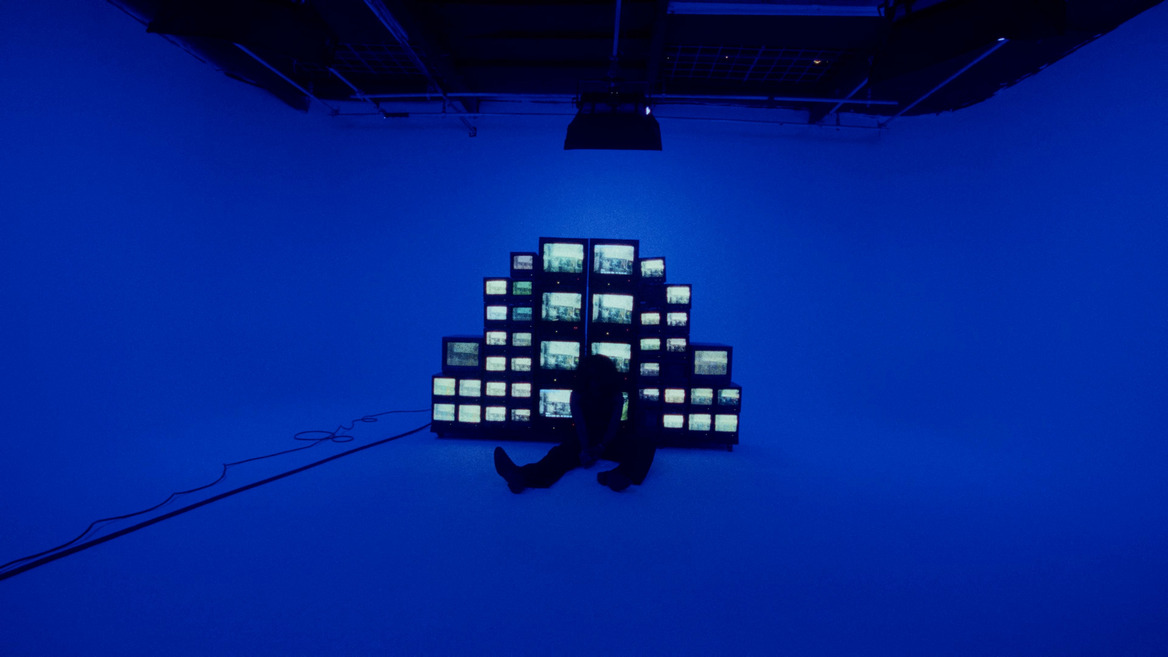 Breaking By (2024) —  shot,  lighting