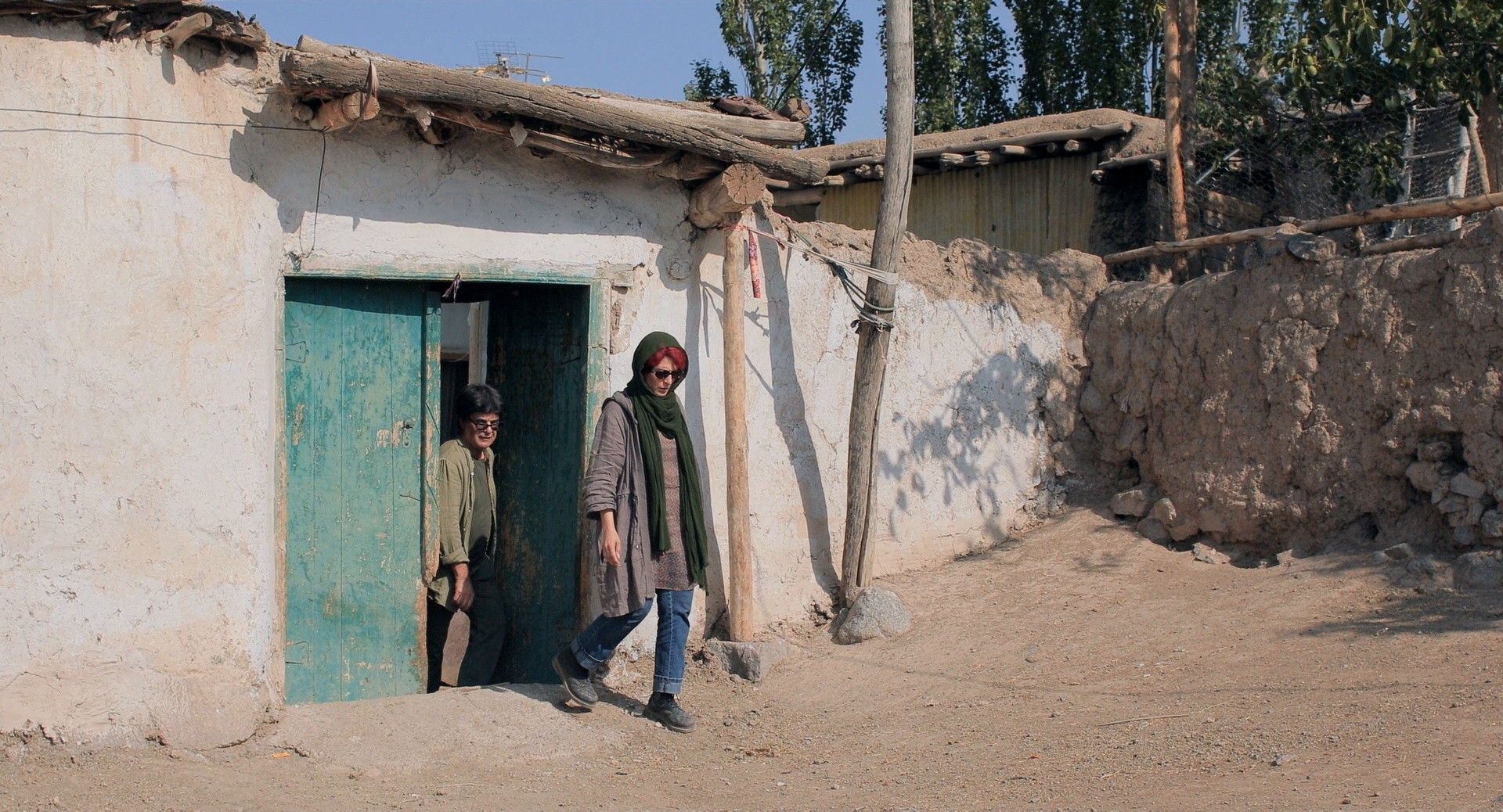 3 Faces (2018) —  shot,  lighting
