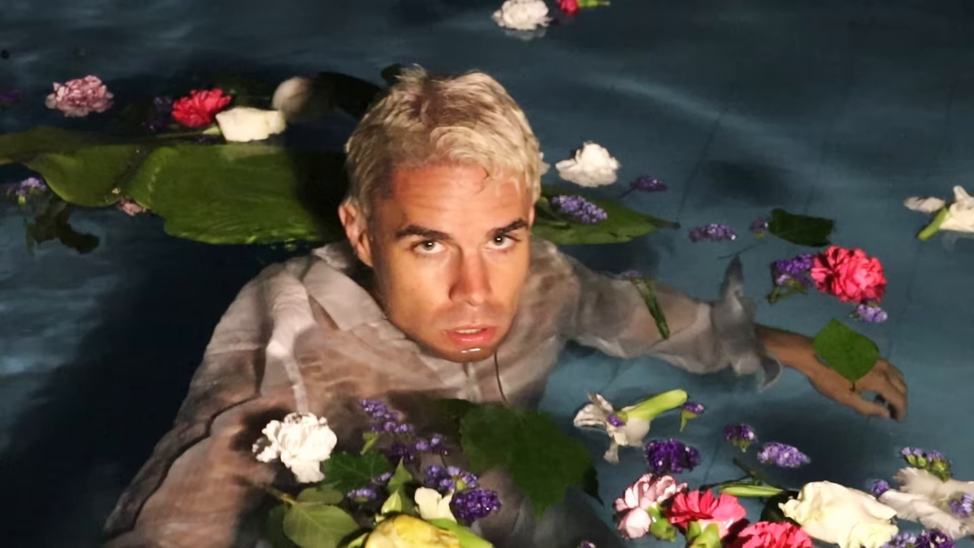 R O M E O (2025) —  shot,  lighting