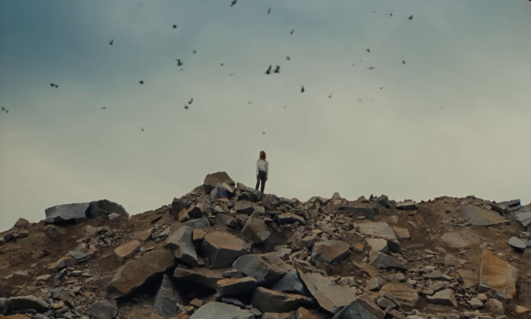 Flickers (2025) —  shot,  lighting