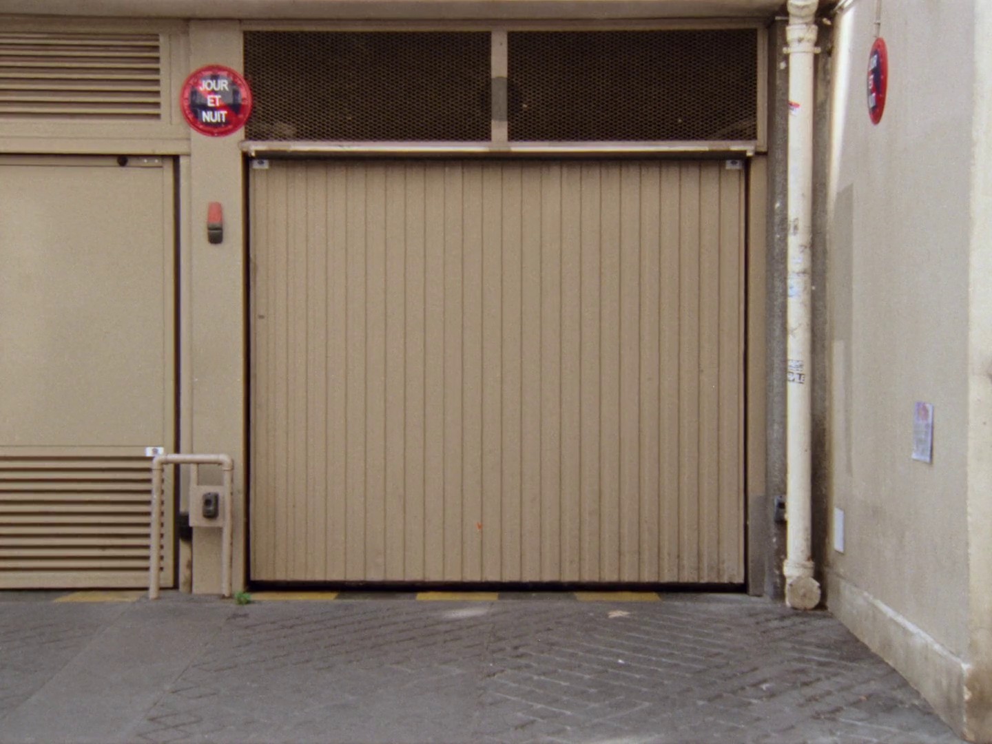 Max Mara - The Cube collection FW23 Campaign (2023) —  shot,  lighting