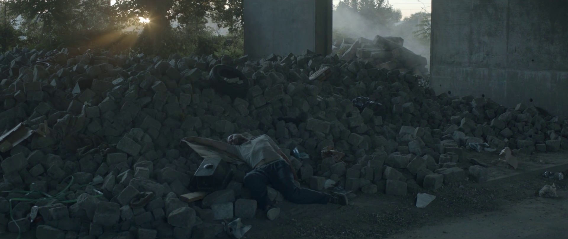 Wait (2012) —  shot,  lighting