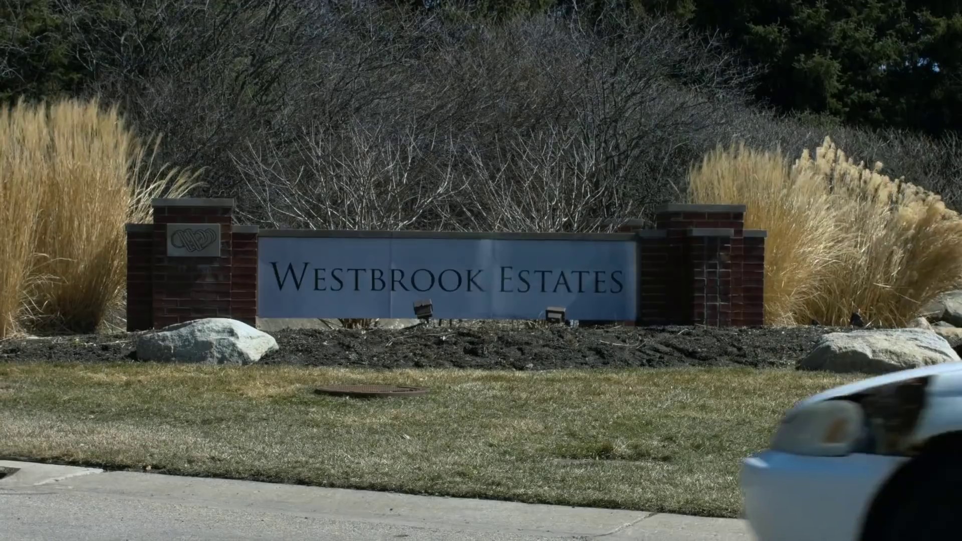 Headlights (2021) —  shot,  lighting