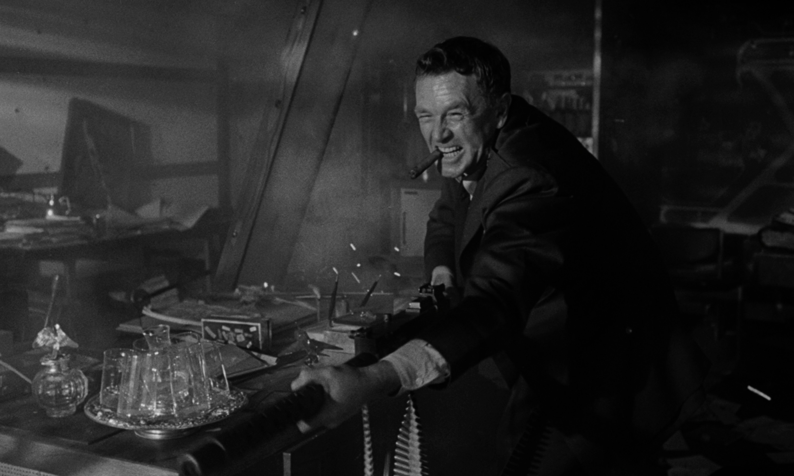 Dr. Strangelove or: How I Learned to Stop Worrying and Love the Bomb (1964) —  shot,  lighting