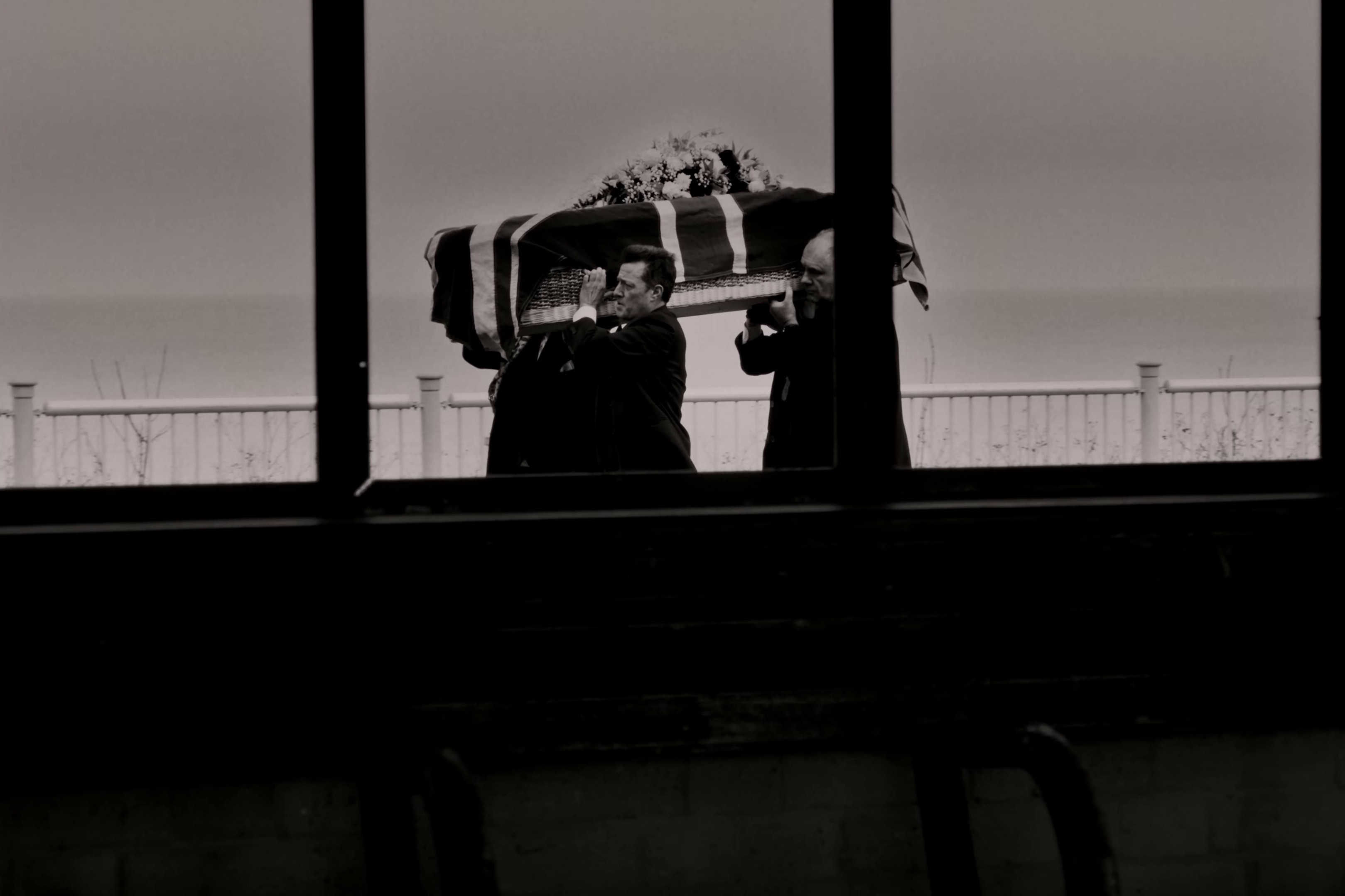 Shiver (2024) —  shot,  lighting