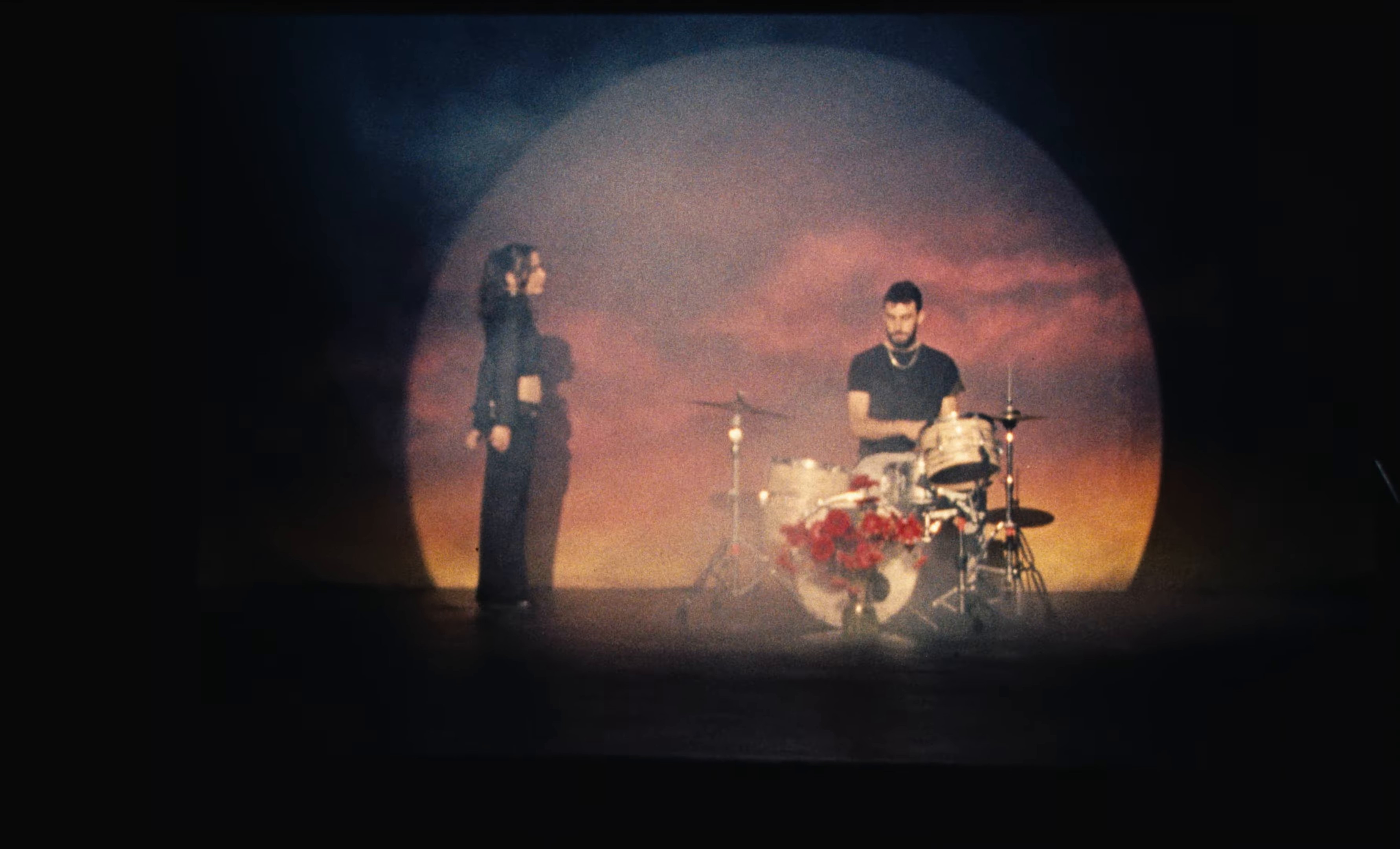 Autant Brûler (2024) —  shot,  lighting