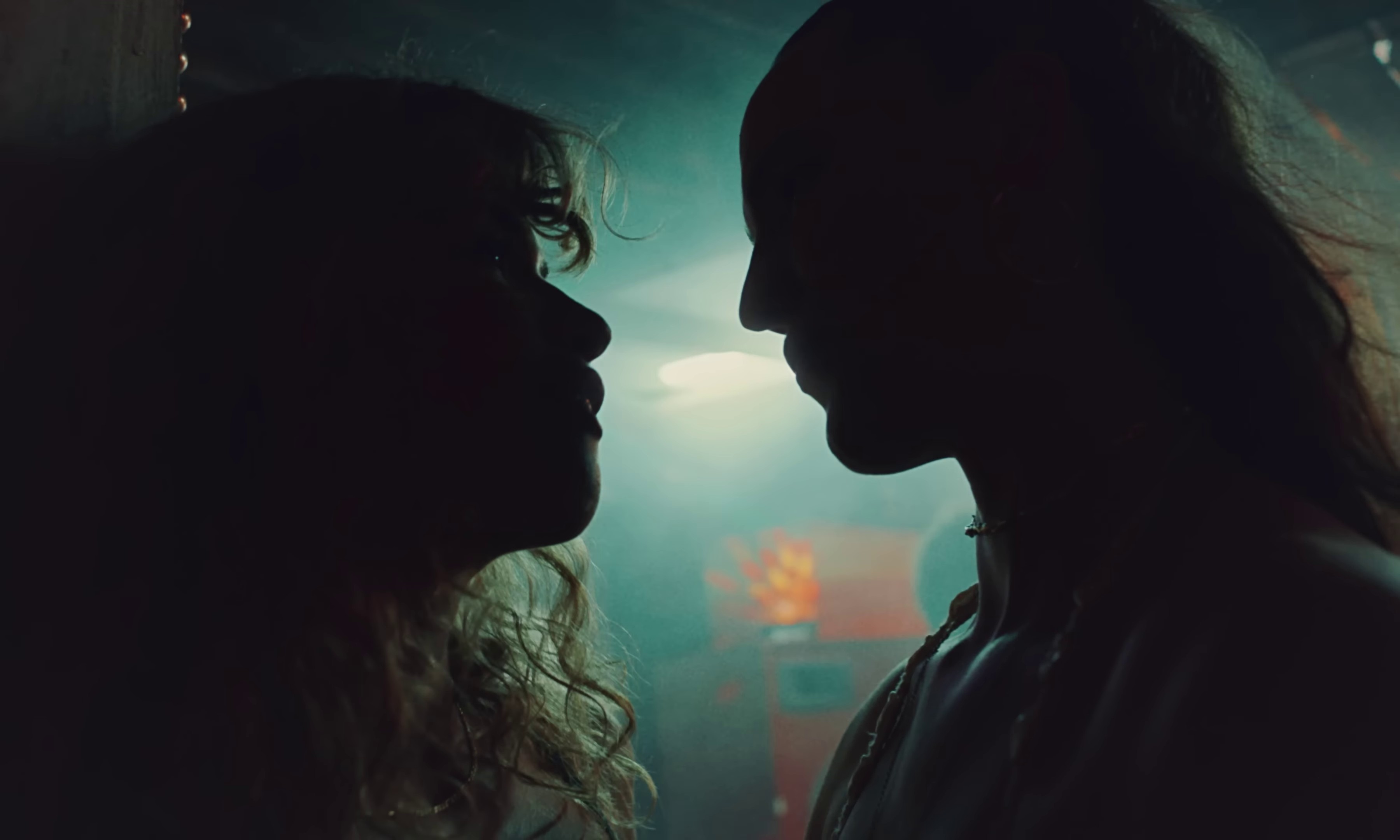 Jacaré  (2023) —  shot,  lighting