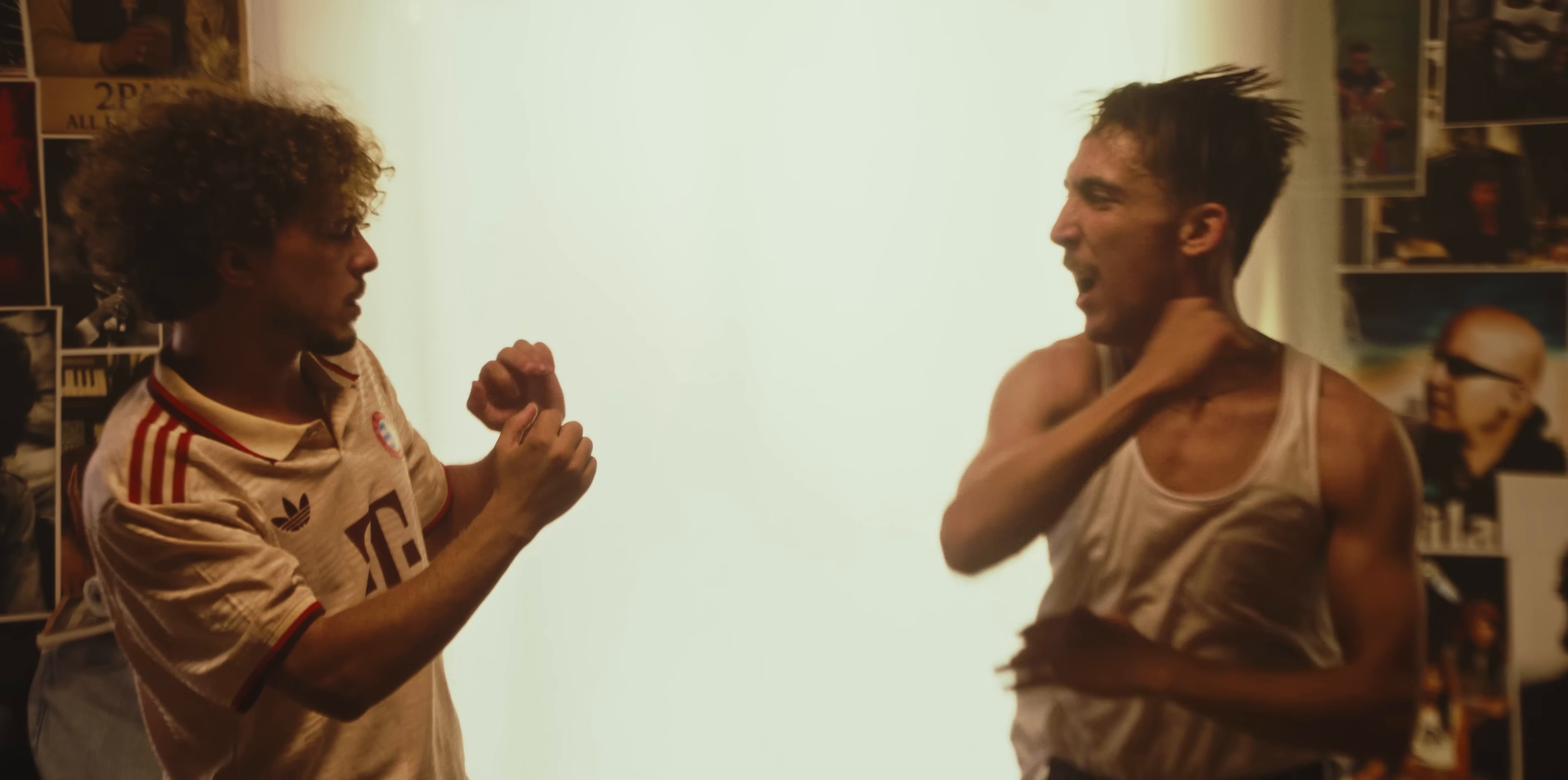 KOUDOUROU X BON COURAGE (2025) —  shot,  lighting