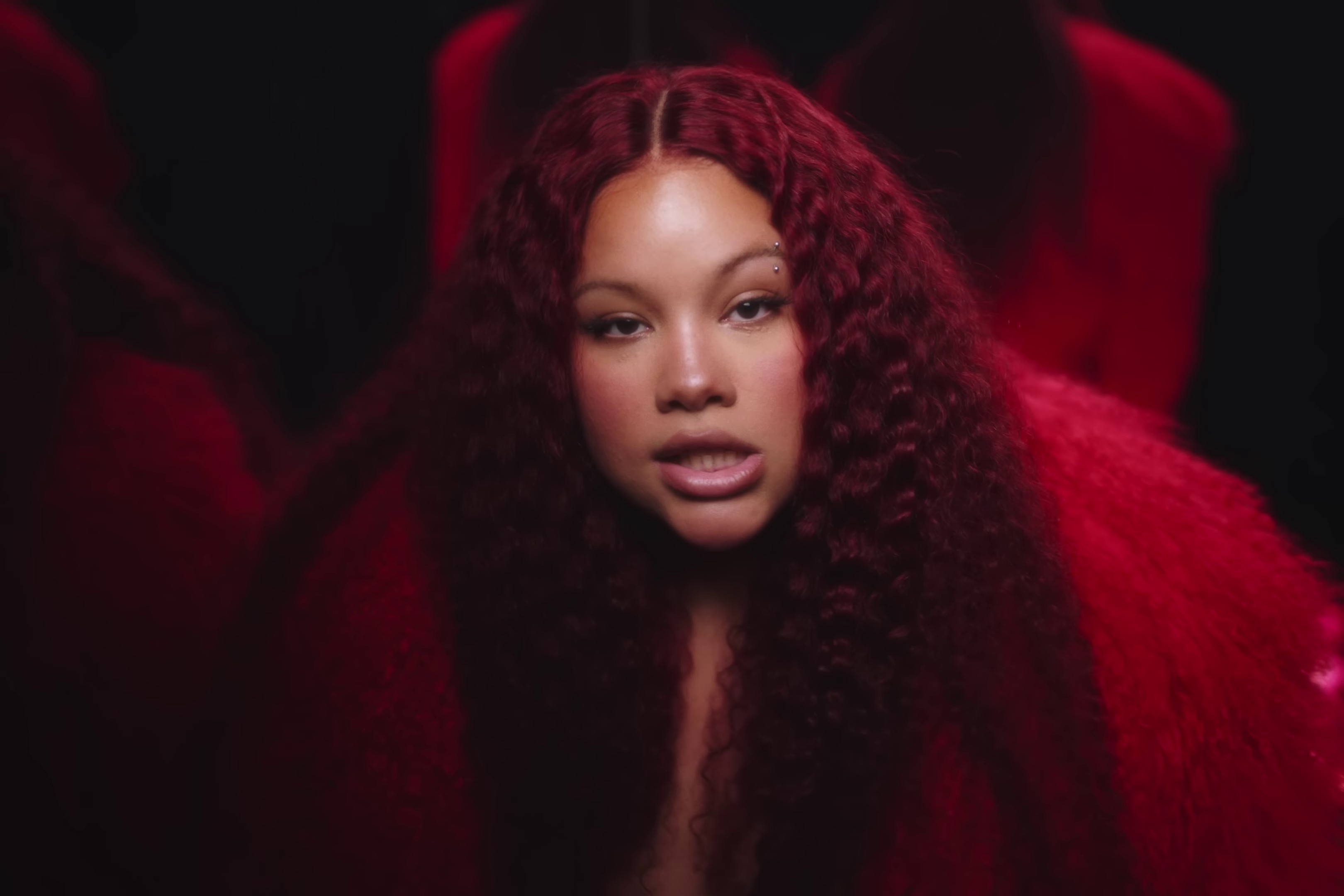 thicc (2023) —  shot,  lighting