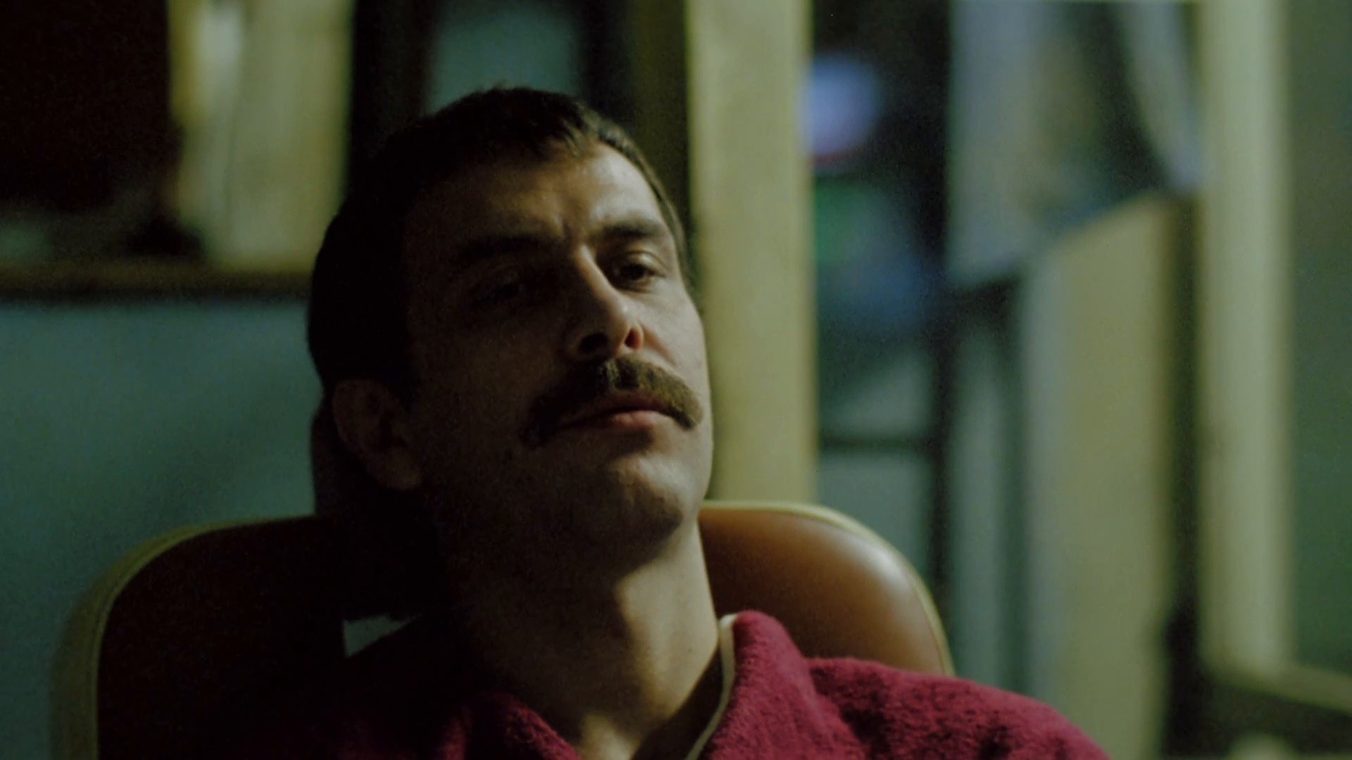 Egg (2007) —  shot,  lighting