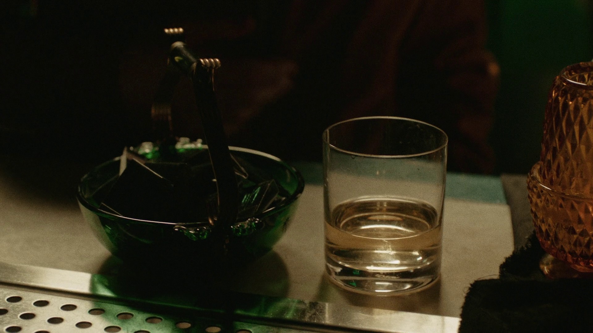 Vide Noir (2022) —  shot,  lighting