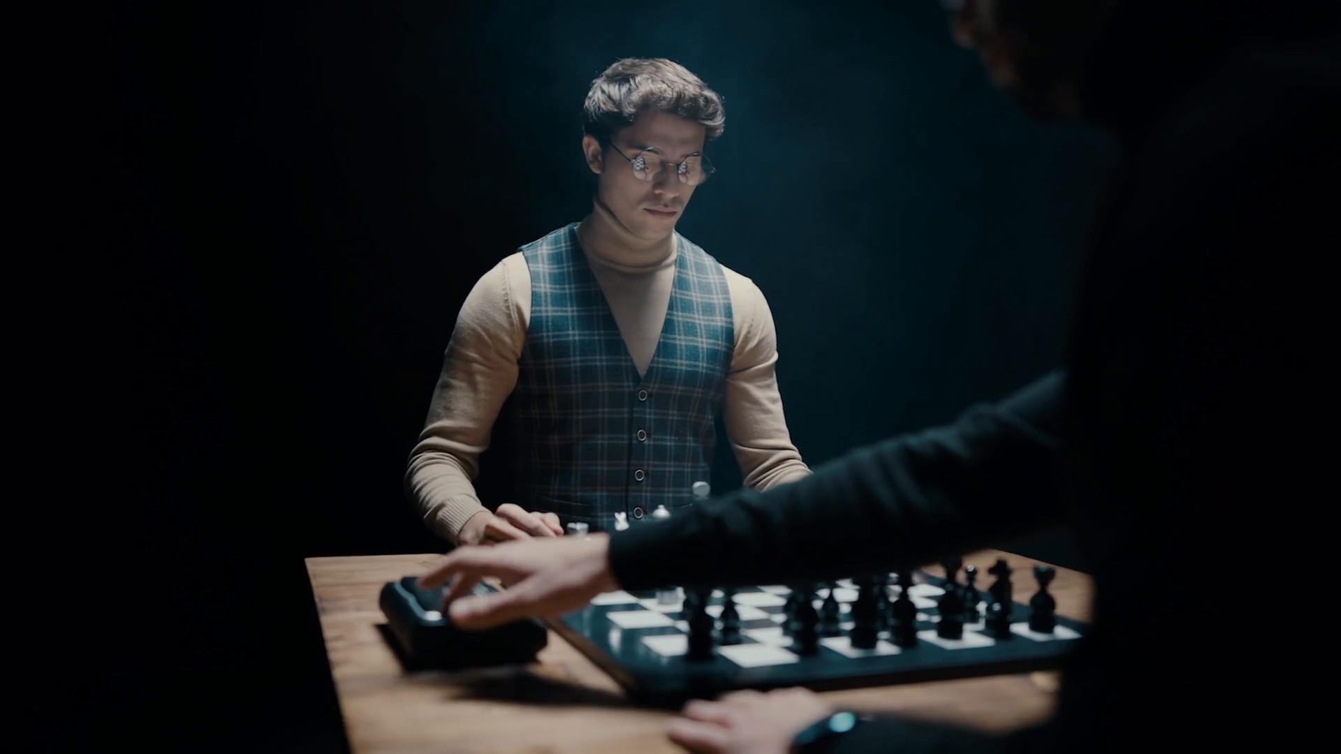 #Kayn by Soge Maroc (2022) —  shot,  lighting