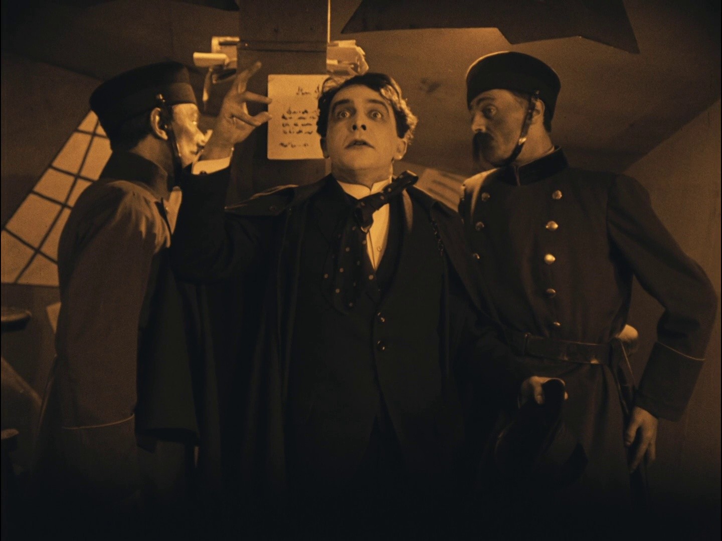 The Cabinet of Dr. Caligari (1920) —  shot,  lighting