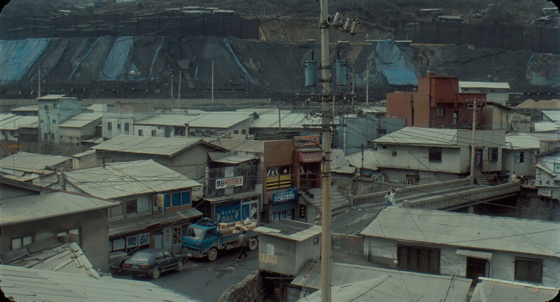 Black Republic (1990) —  shot,  lighting