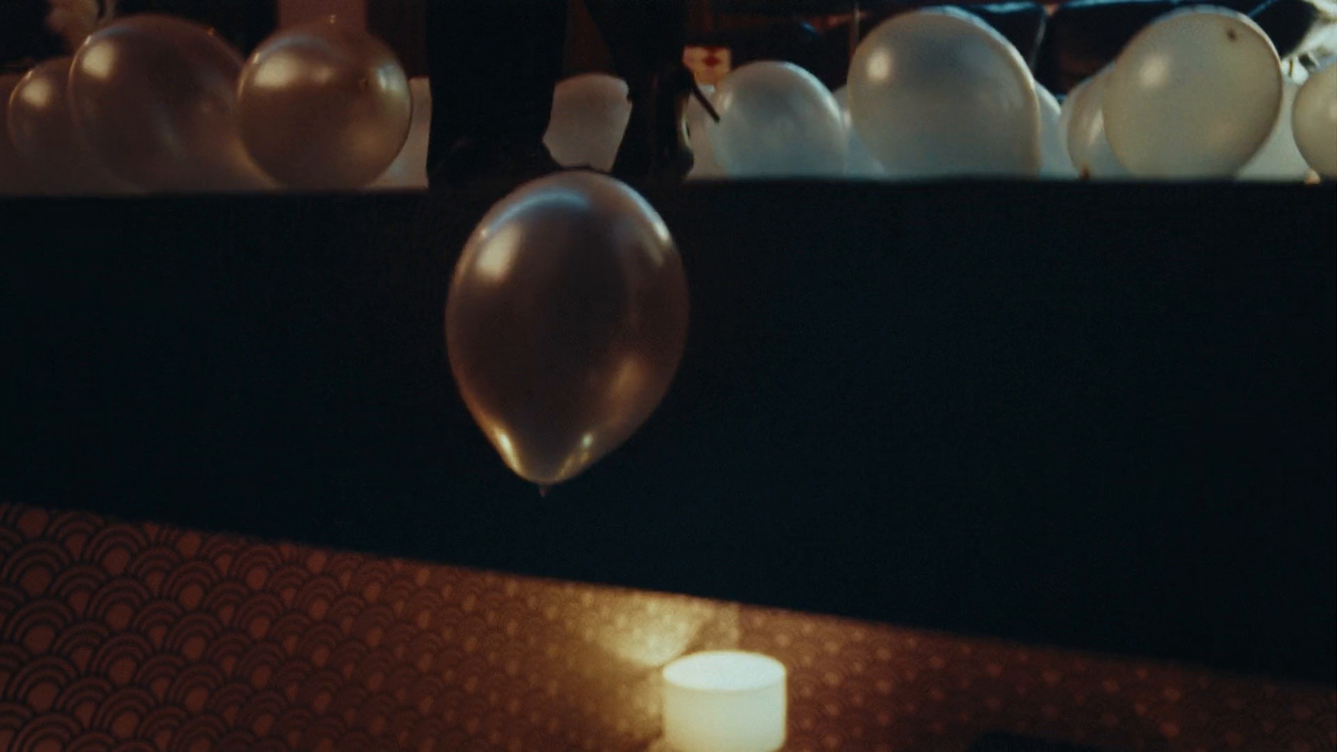 NY 2025 | Gold Apple (2024) —  shot,  lighting