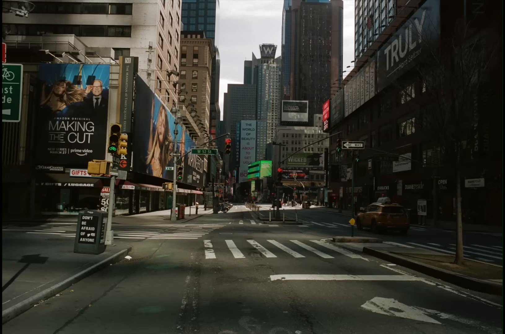 Lonely City (2025) —  shot,  lighting