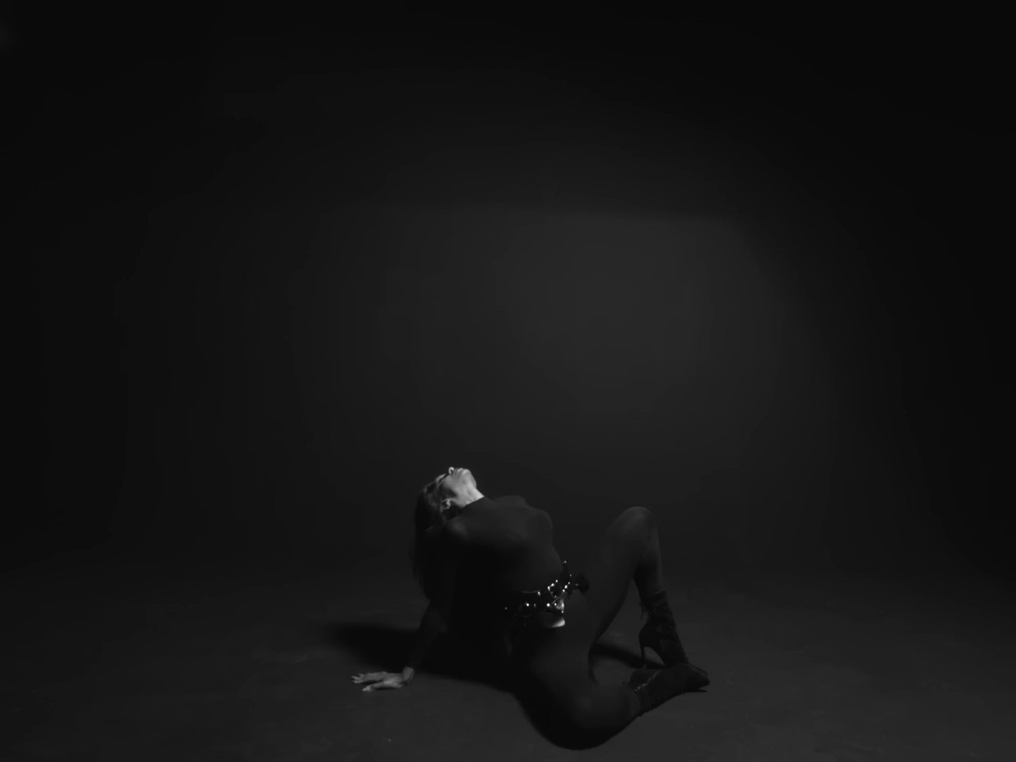 Ecstasy (2025) —  shot,  lighting