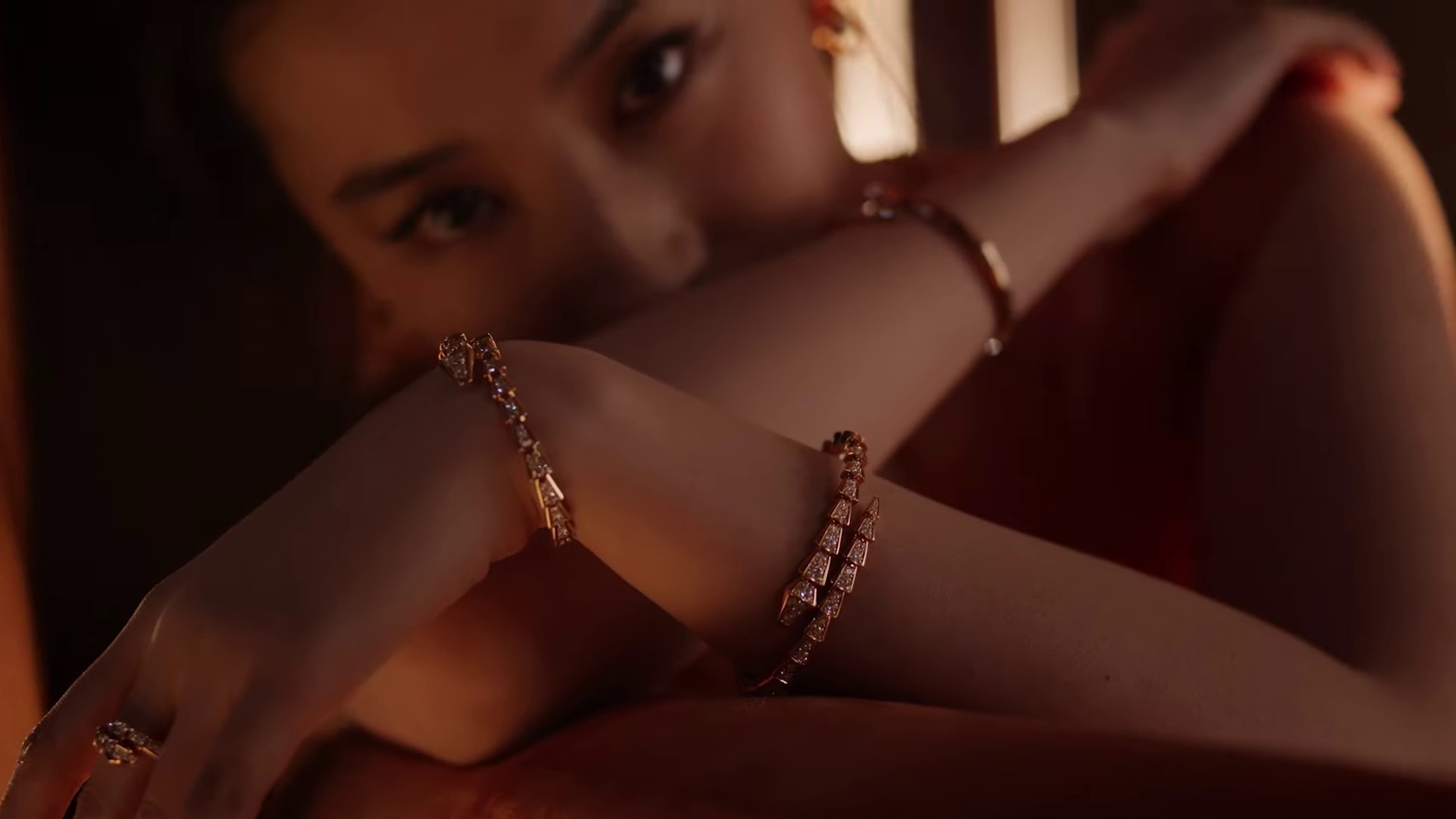 Eternal Elegance: Yifei Liu x Serpenti | Bulgari Jewelry (2023) —  shot,  lighting