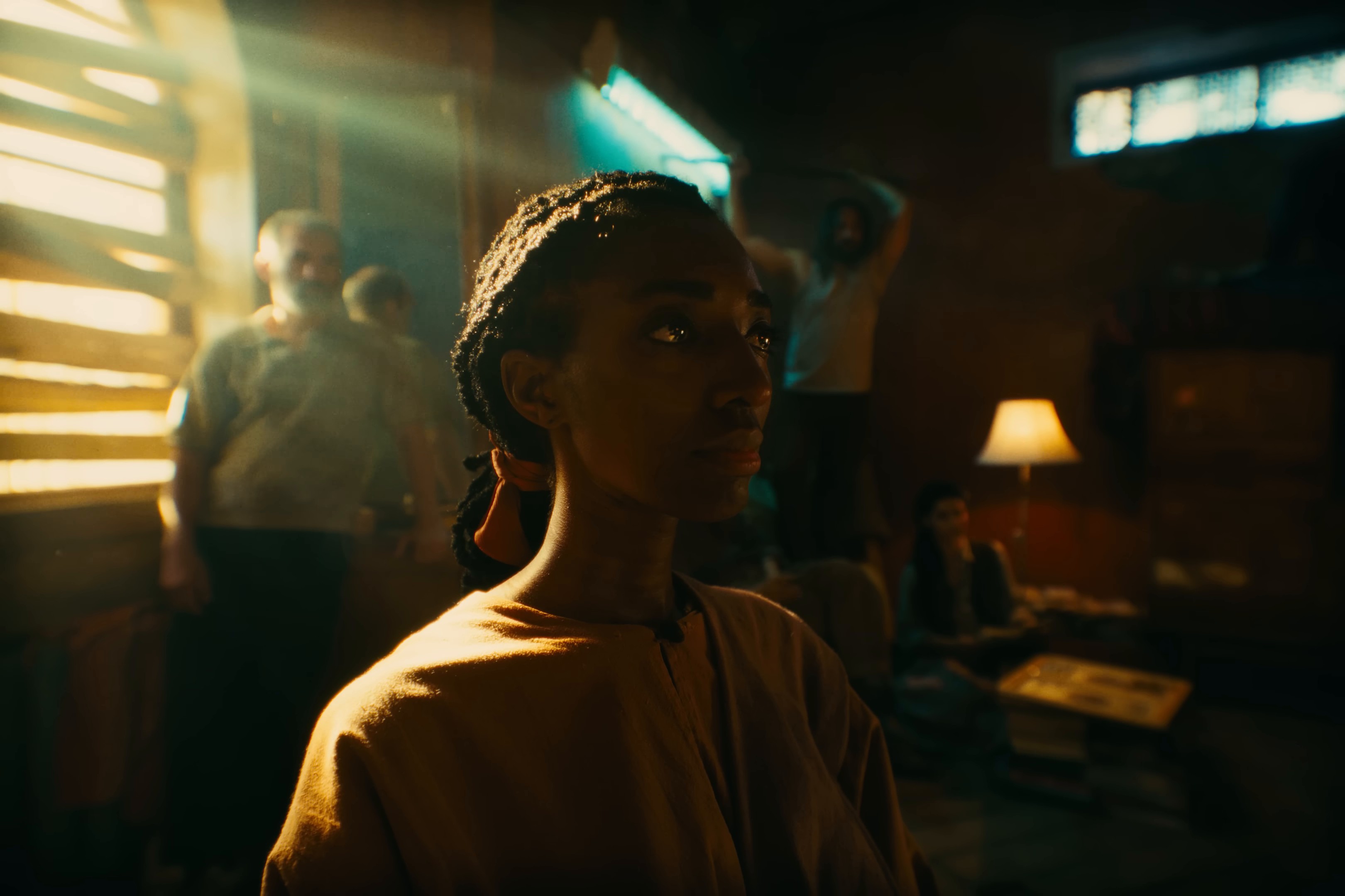 GUN (2024) —  shot,  lighting