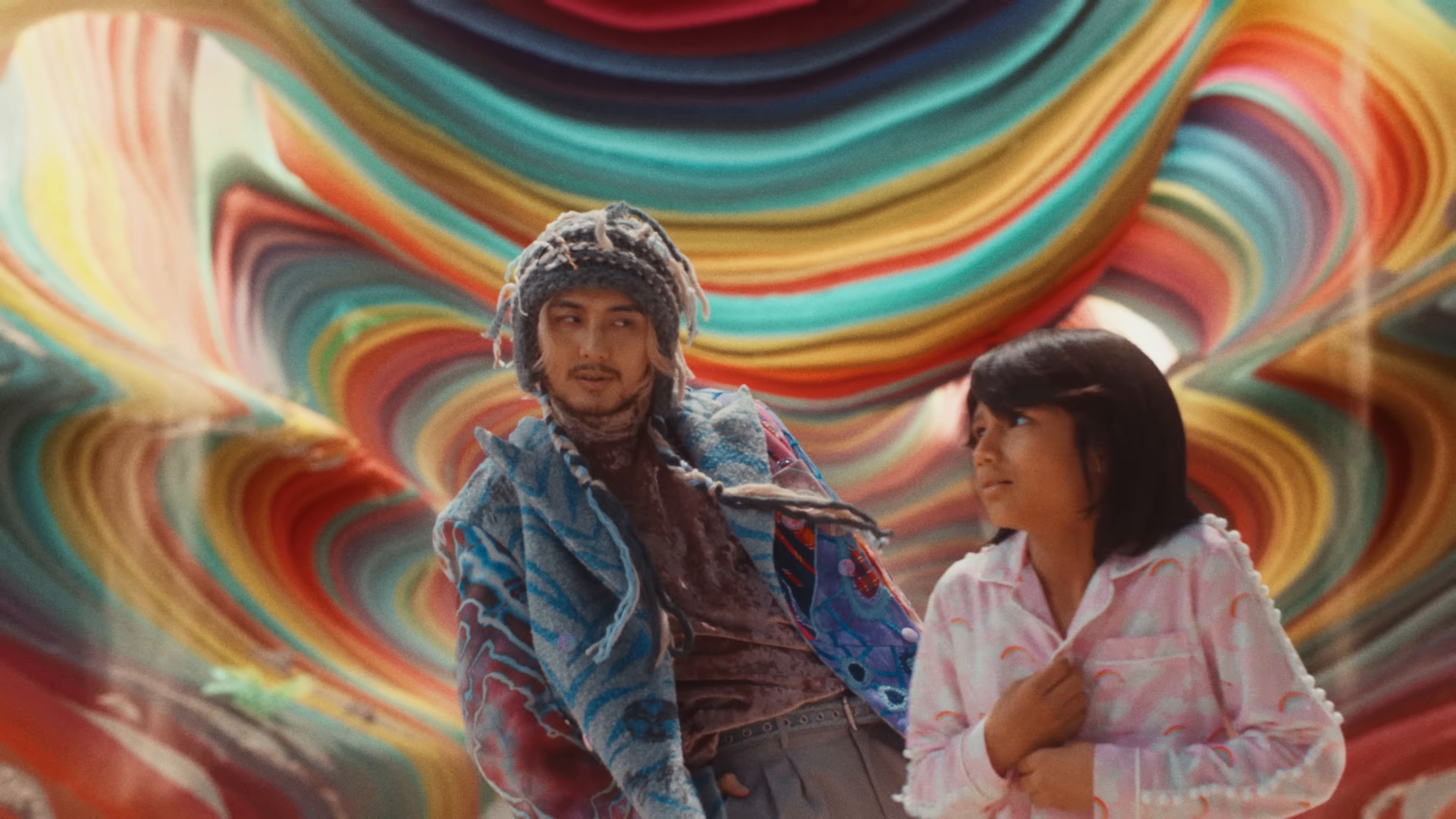 Feelin’ Go(o)d (2024) —  shot,  lighting