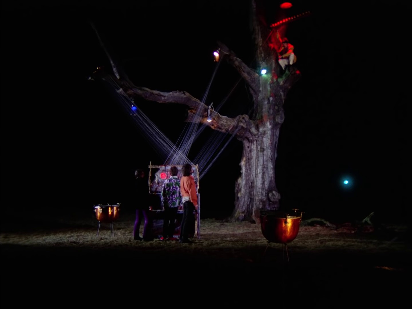 Strawberry Fields Forever (1967) —  shot,  lighting