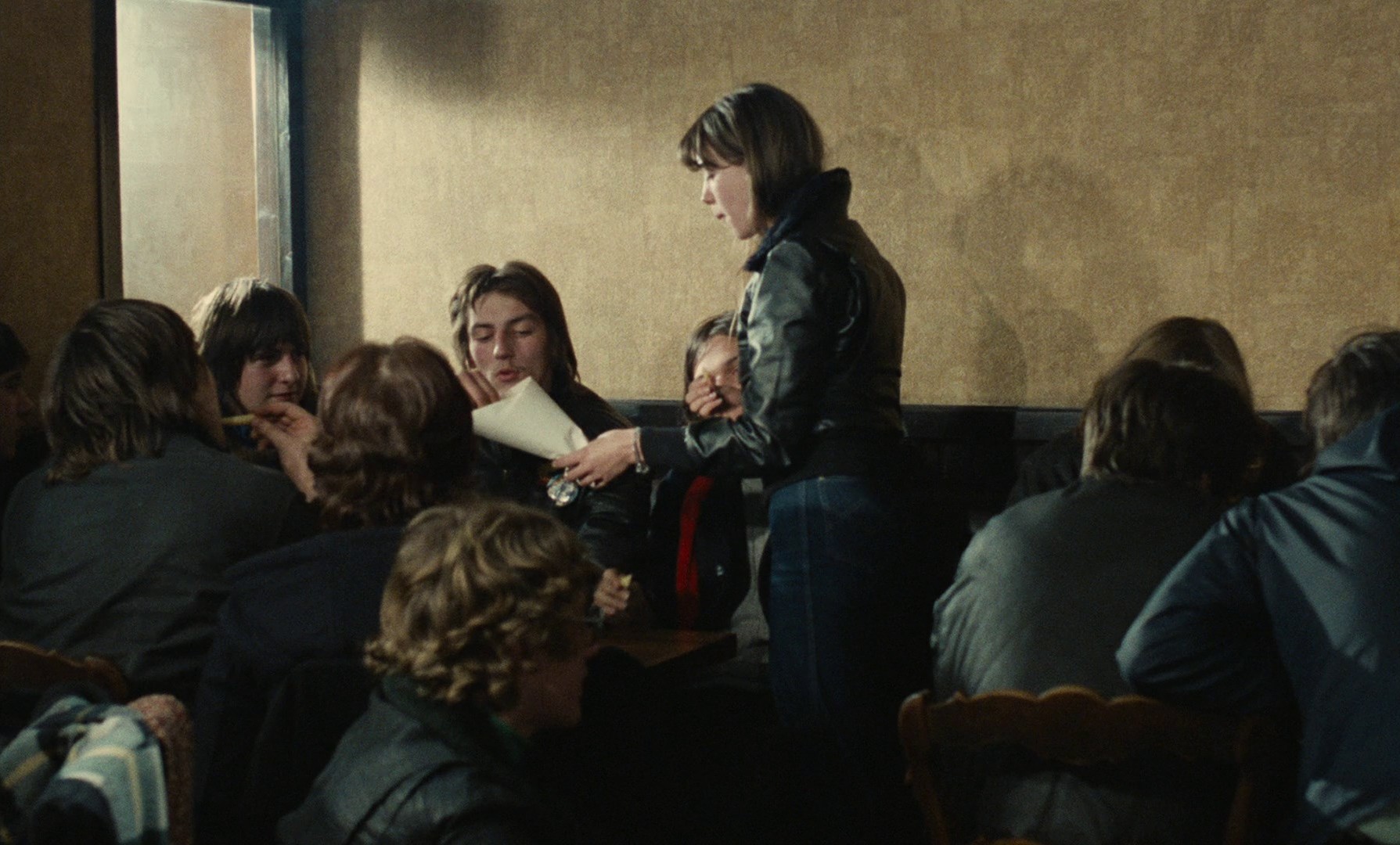 Graduate First (1978) —  shot,  lighting