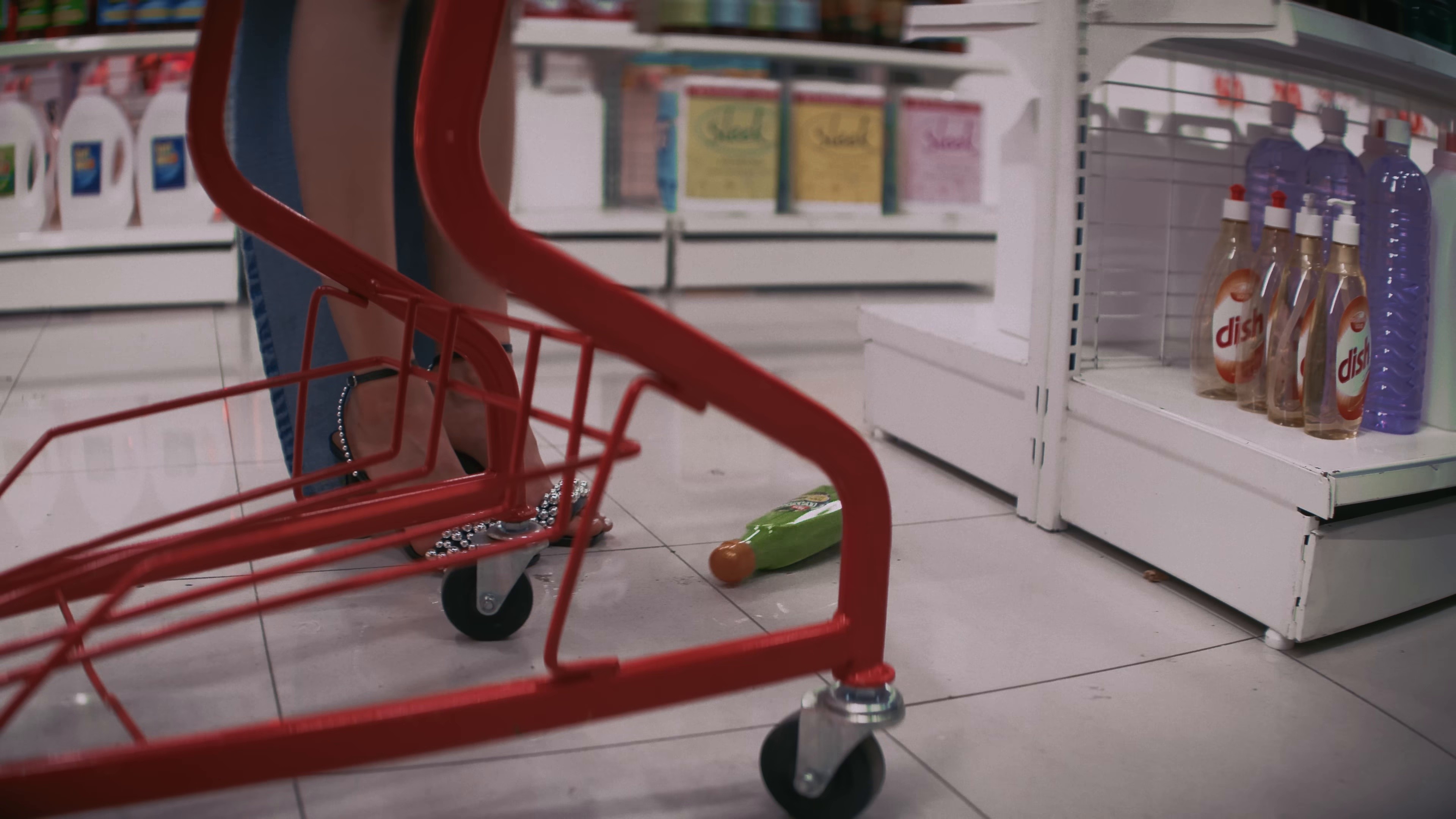 Freak Show (2025) —  shot,  lighting