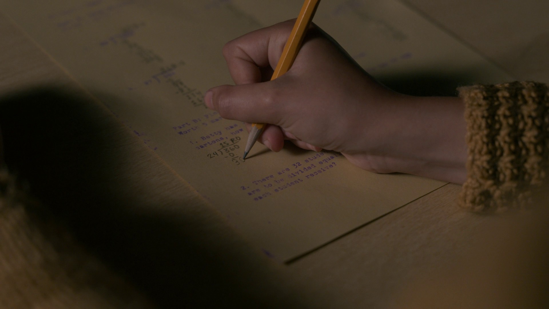 Loop (2020) —  shot,  lighting