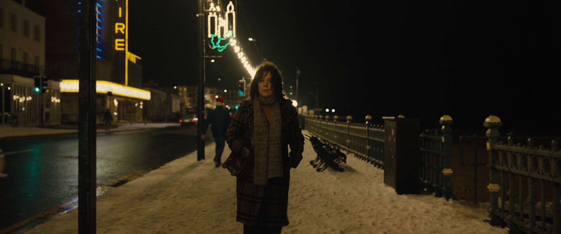 Empire of Light (2022) —  shot,  lighting