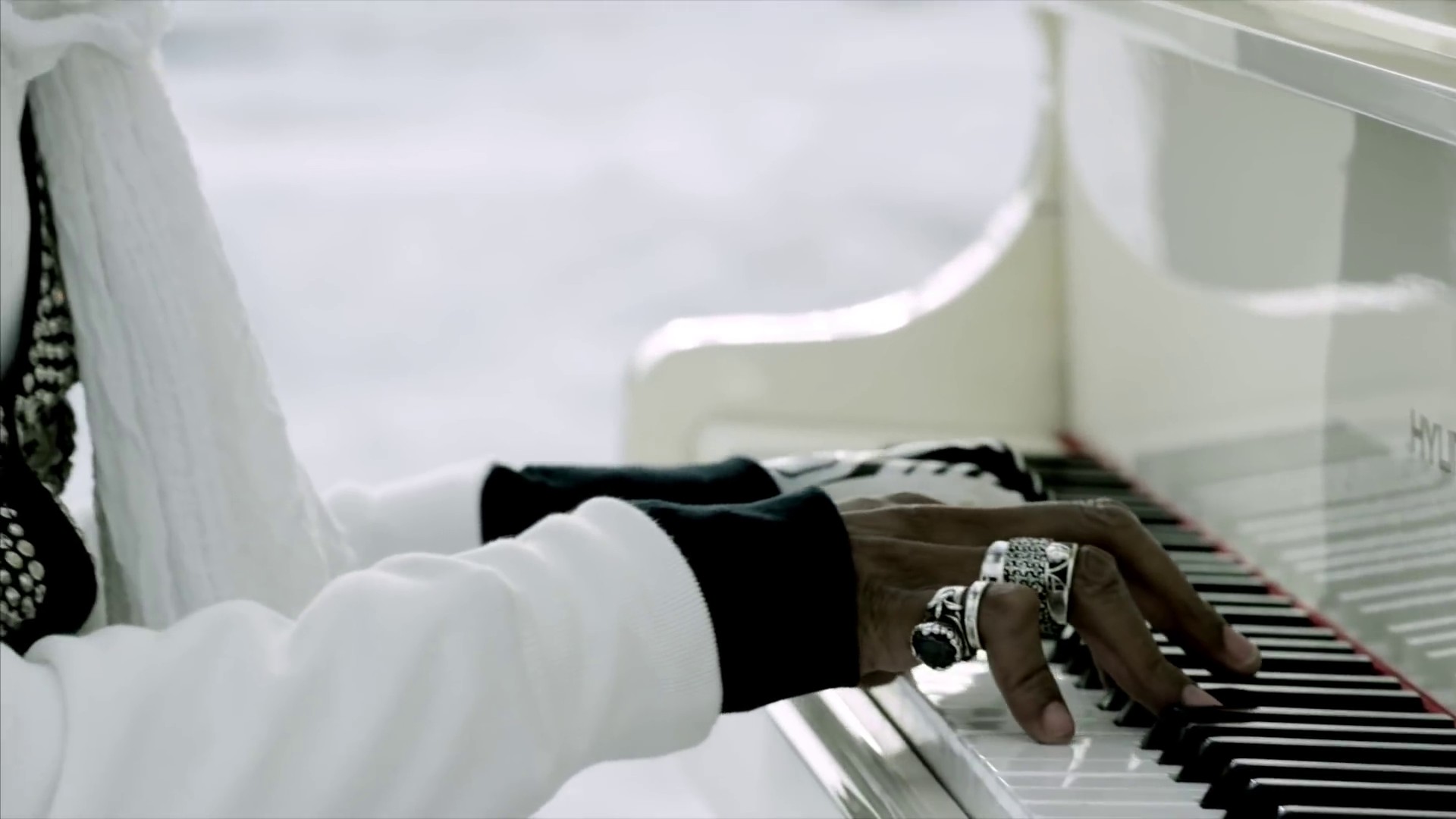 Every Moment  (2015) —  shot,  lighting