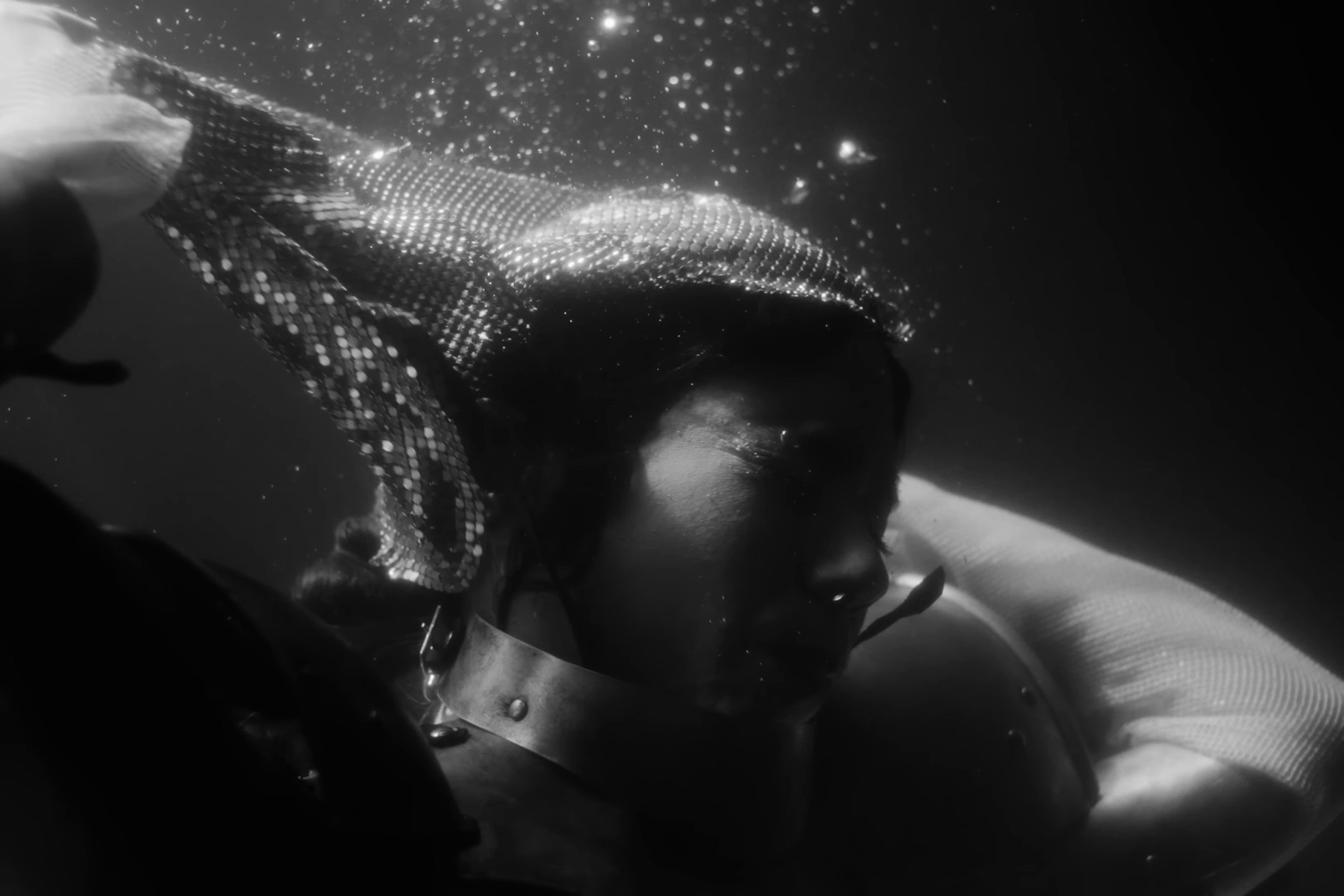 Mar de Coral (2025) —  shot,  lighting