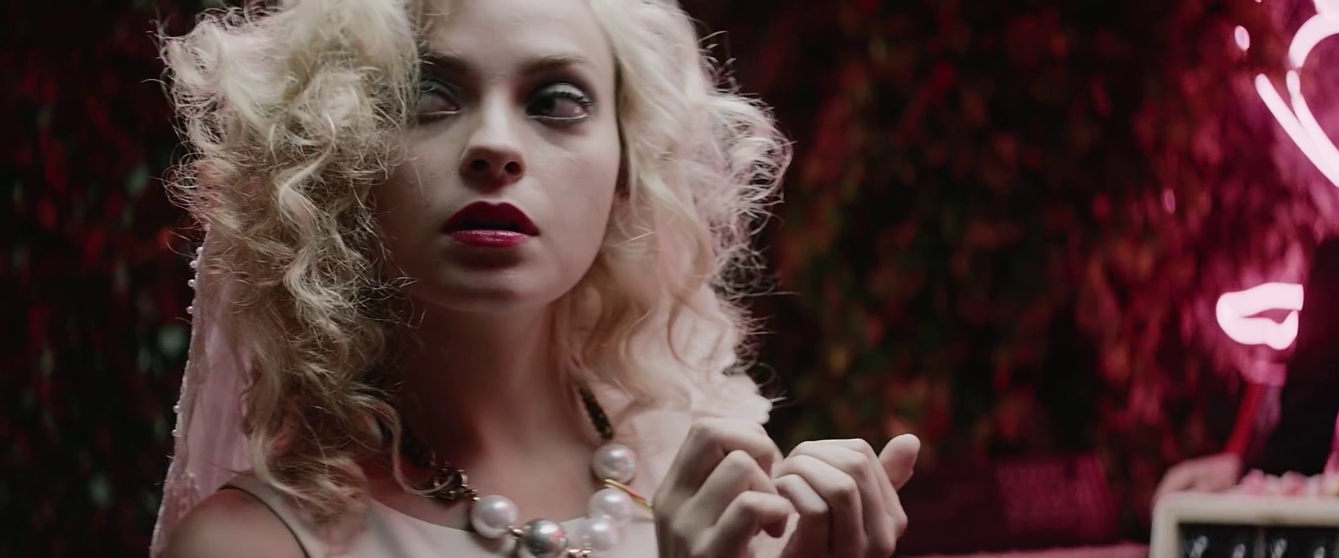 Jealous (I Ain't With It)  (2014) —  shot,  lighting