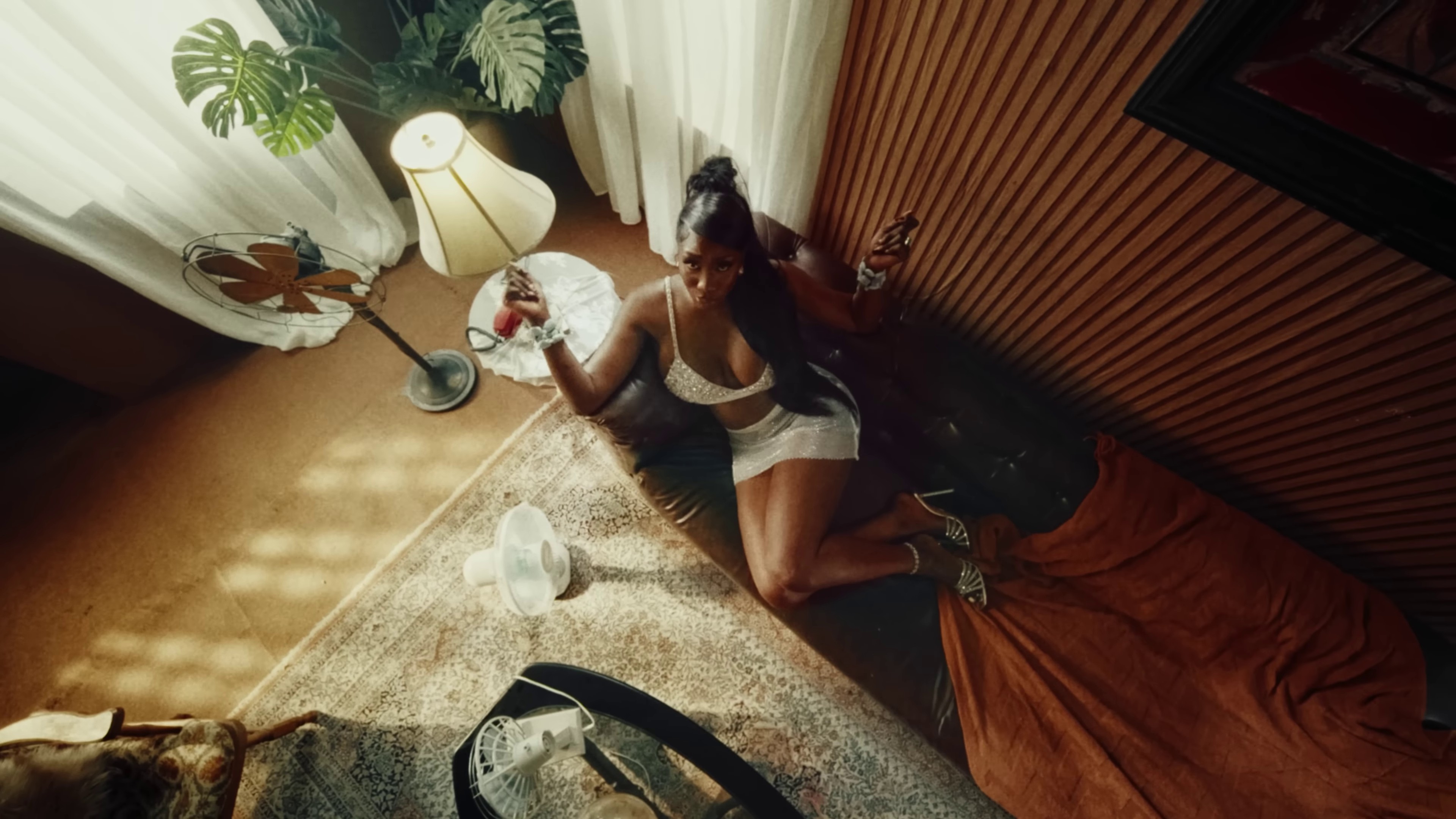 Hypé (2024) —  shot,  lighting