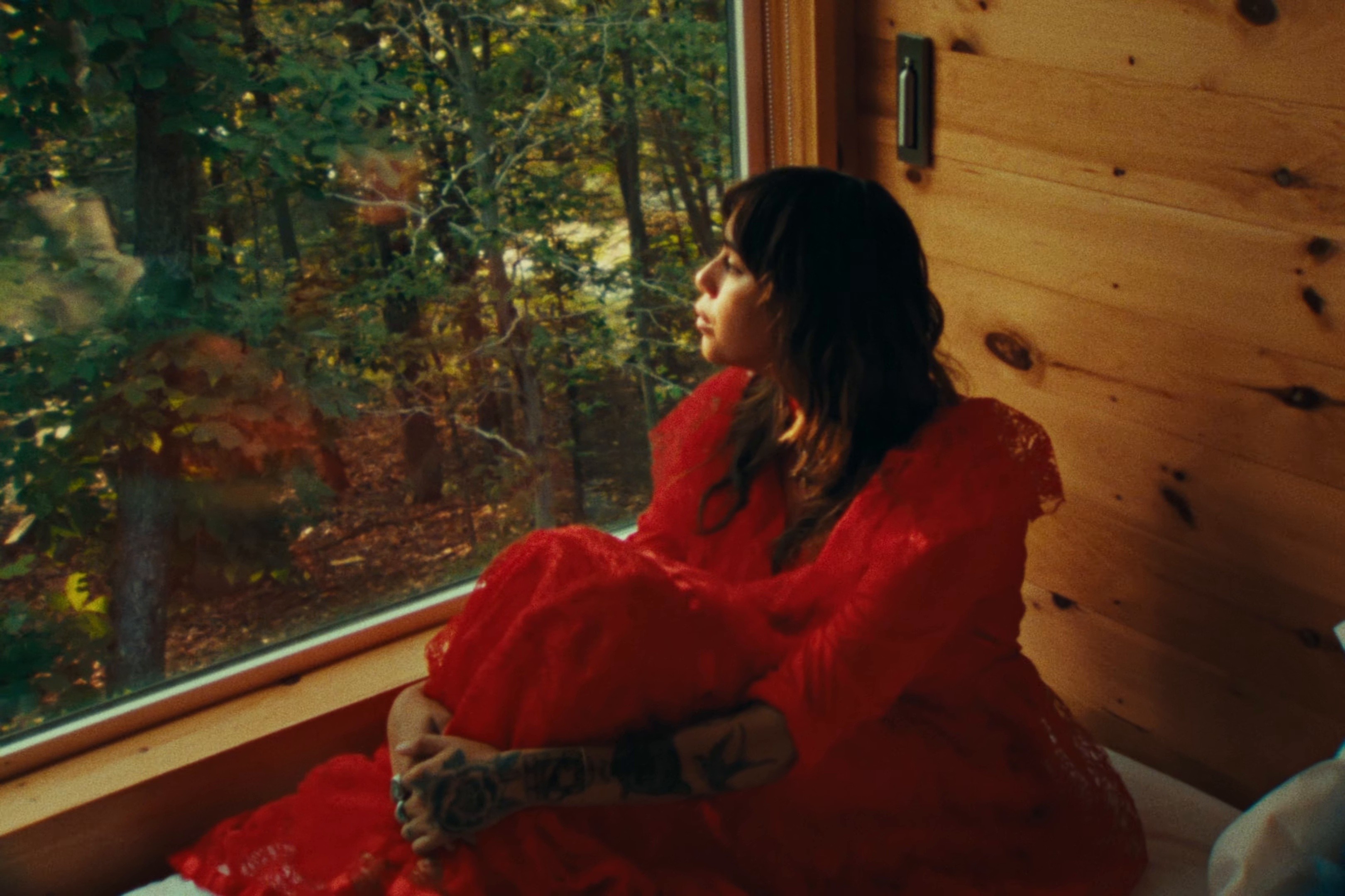 easy (2024) —  shot,  lighting